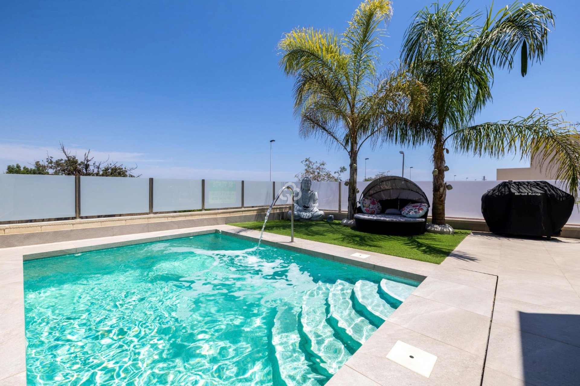 Resale - Villa -
Torrevieja - Los altos