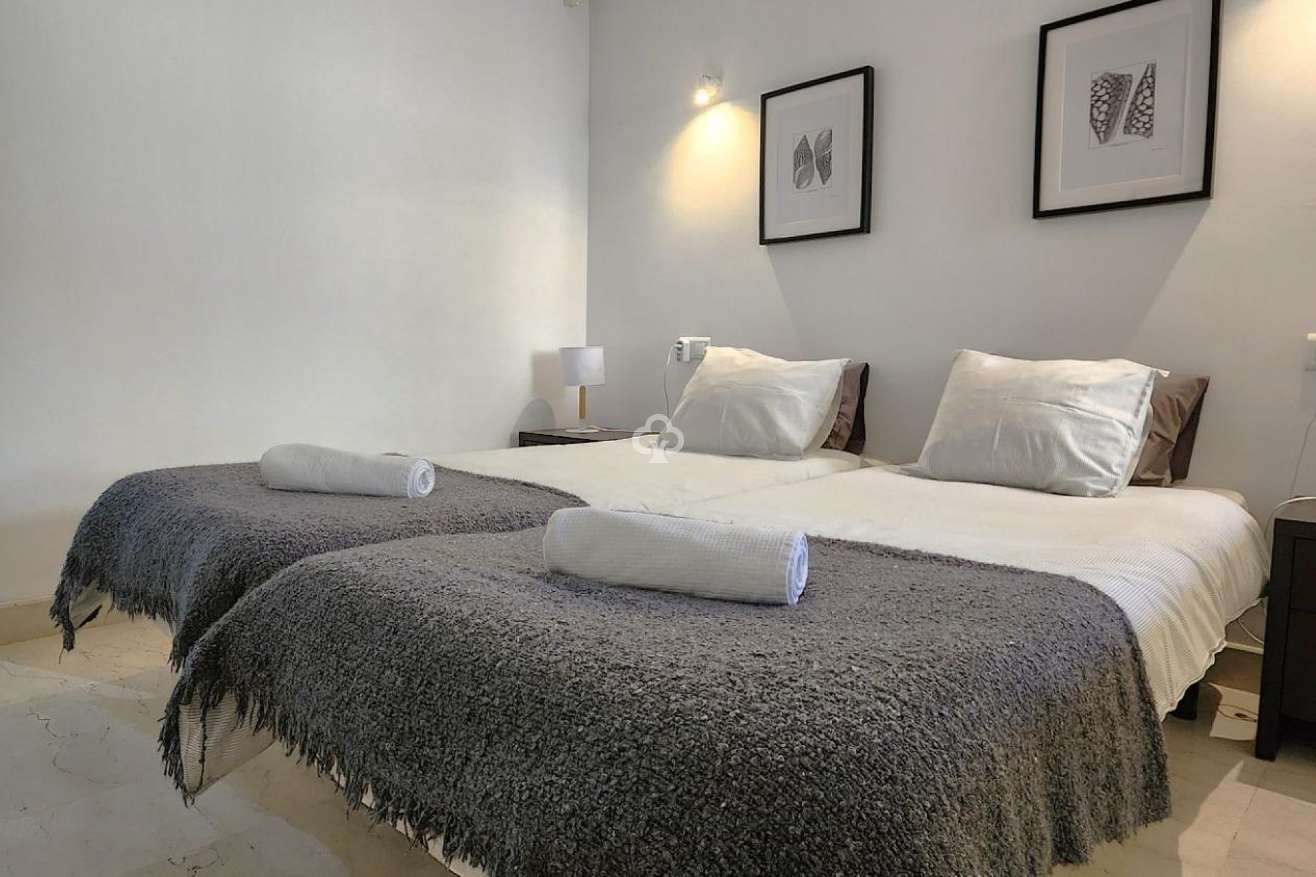 Reventa - Apartamento -
Elviria