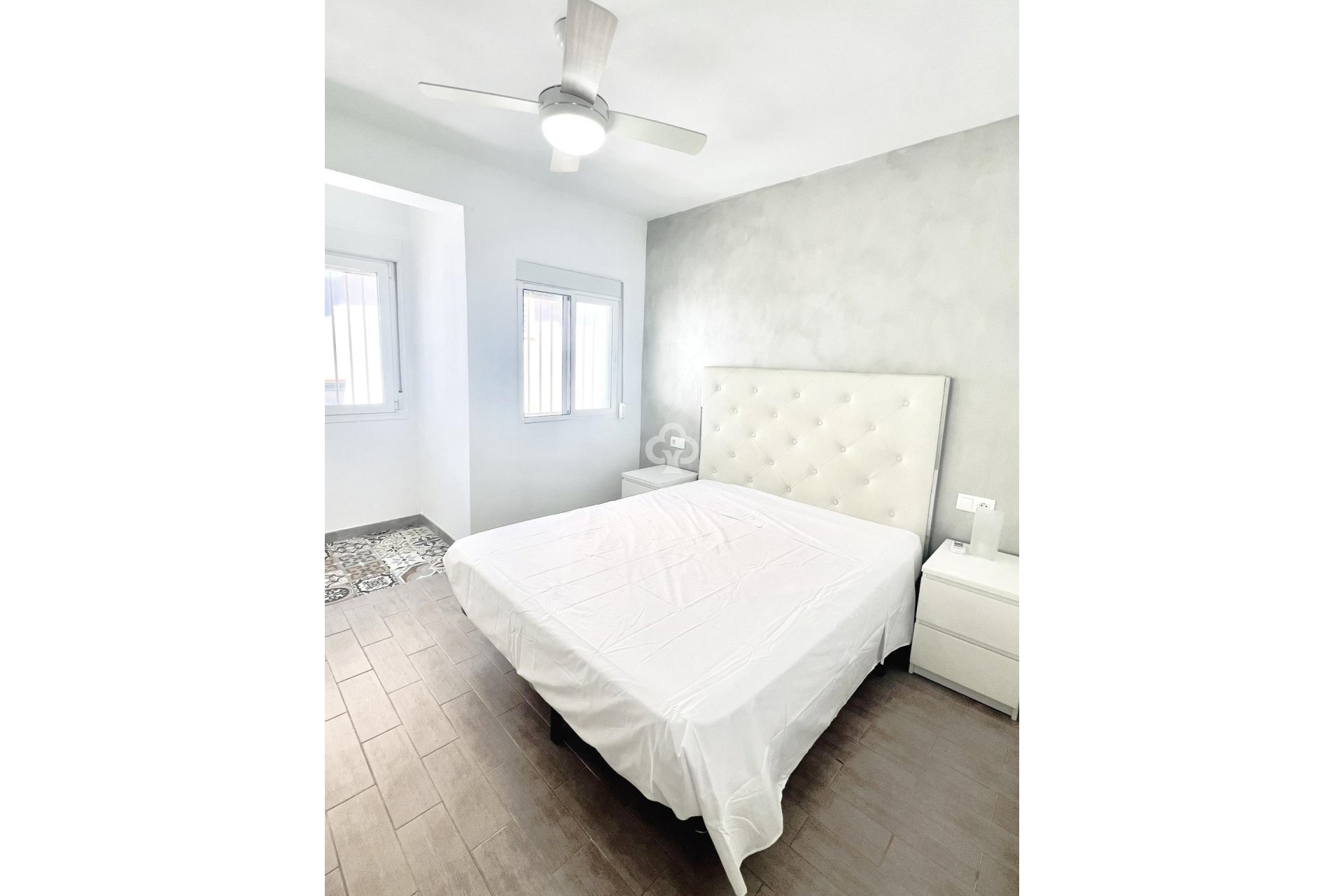 Reventa - Apartamento -
Fuengirola - 2ª Línea de playa