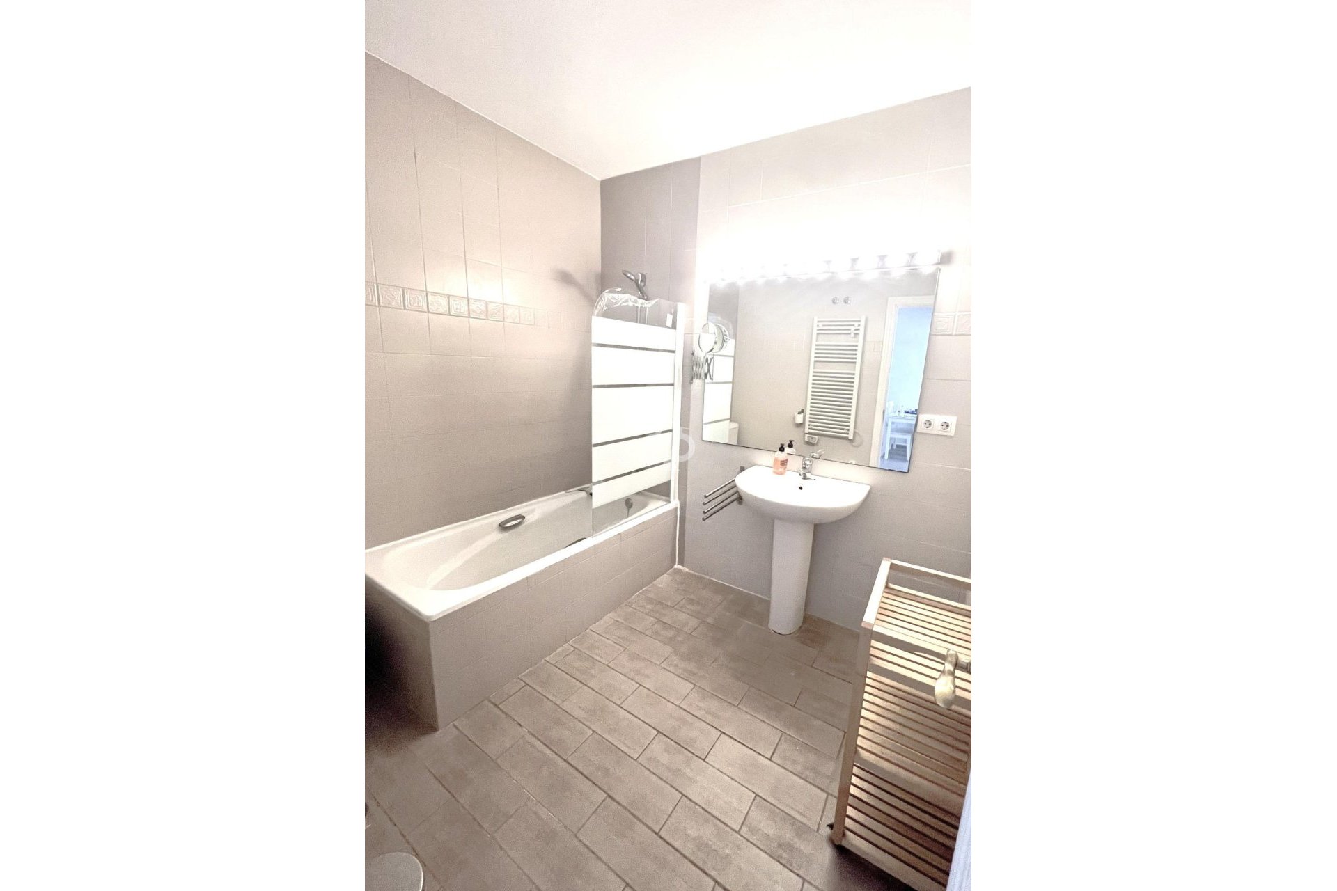 Reventa - Apartamento -
Fuengirola - 2ª Línea de playa