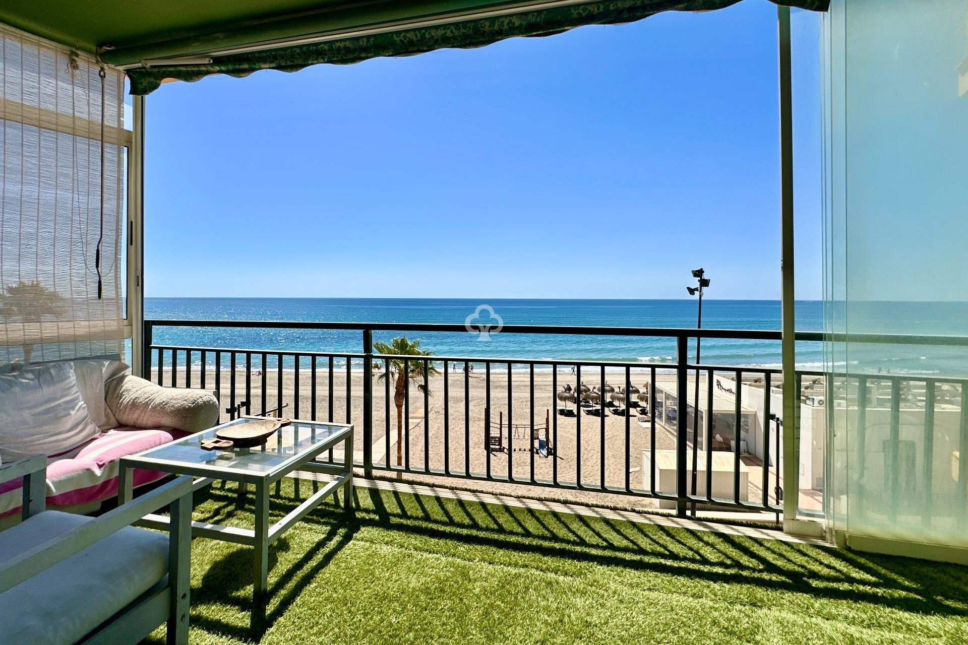 Reventa - Apartamento -
Fuengirola - Carvajal