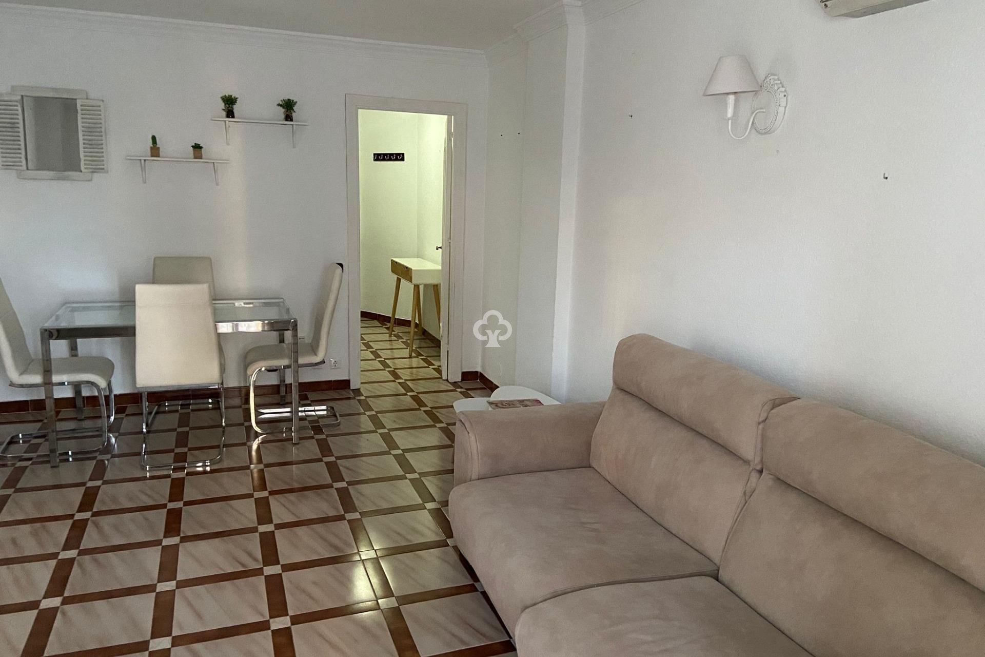 Reventa - Apartamento -
Fuengirola - Centro