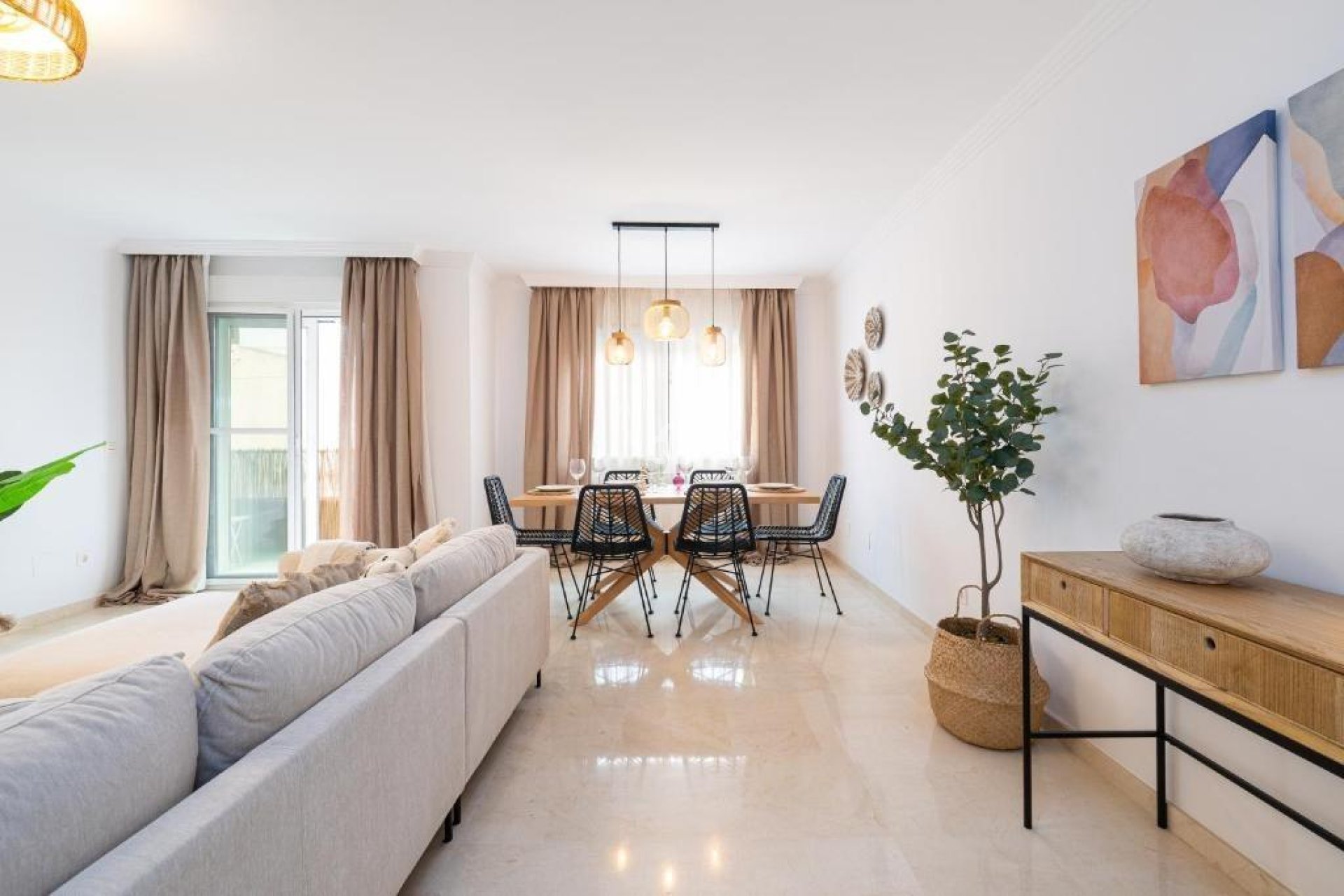Reventa - Apartamento -
Fuengirola - Centro