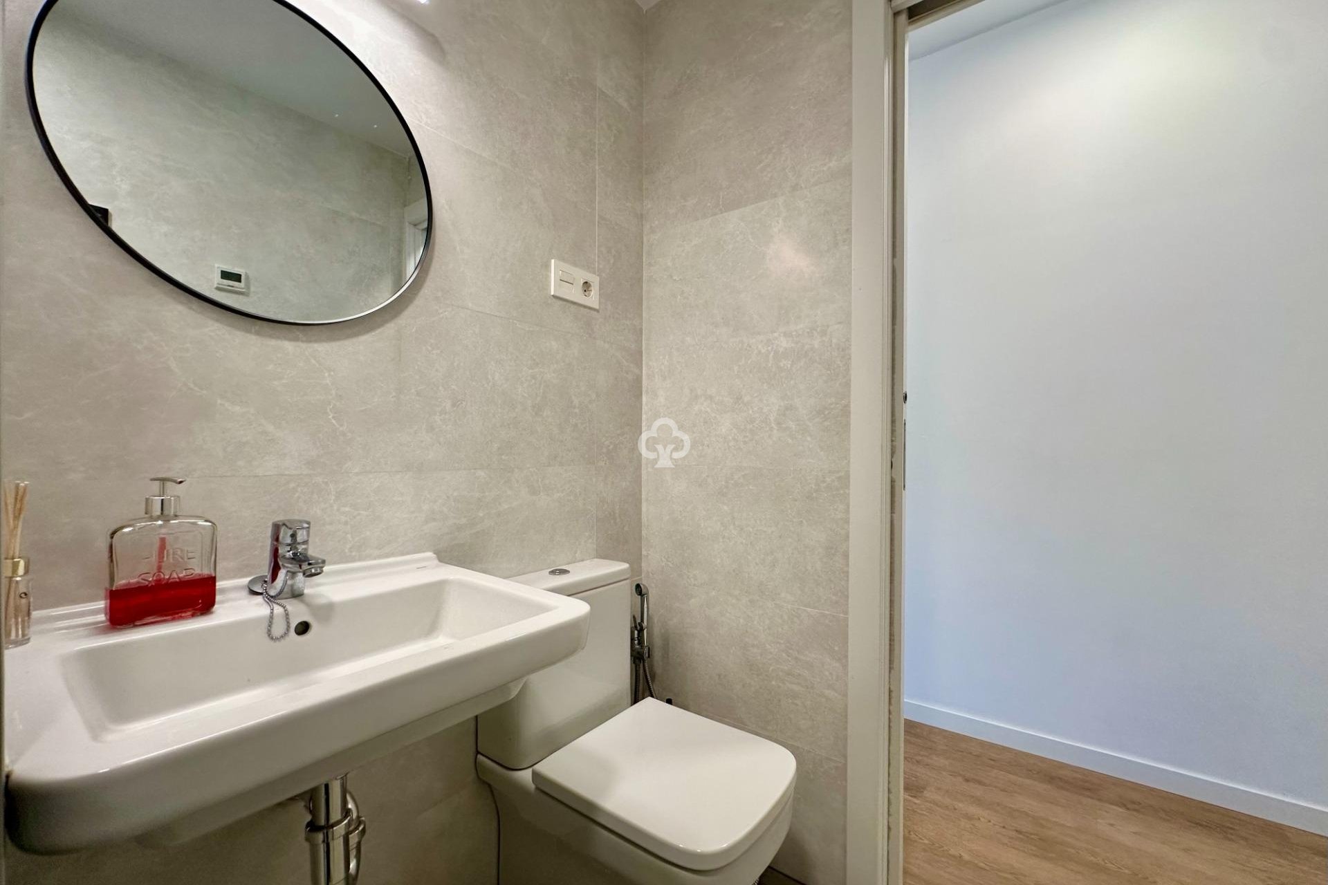 Reventa - Apartamento -
Fuengirola - Los Boliches