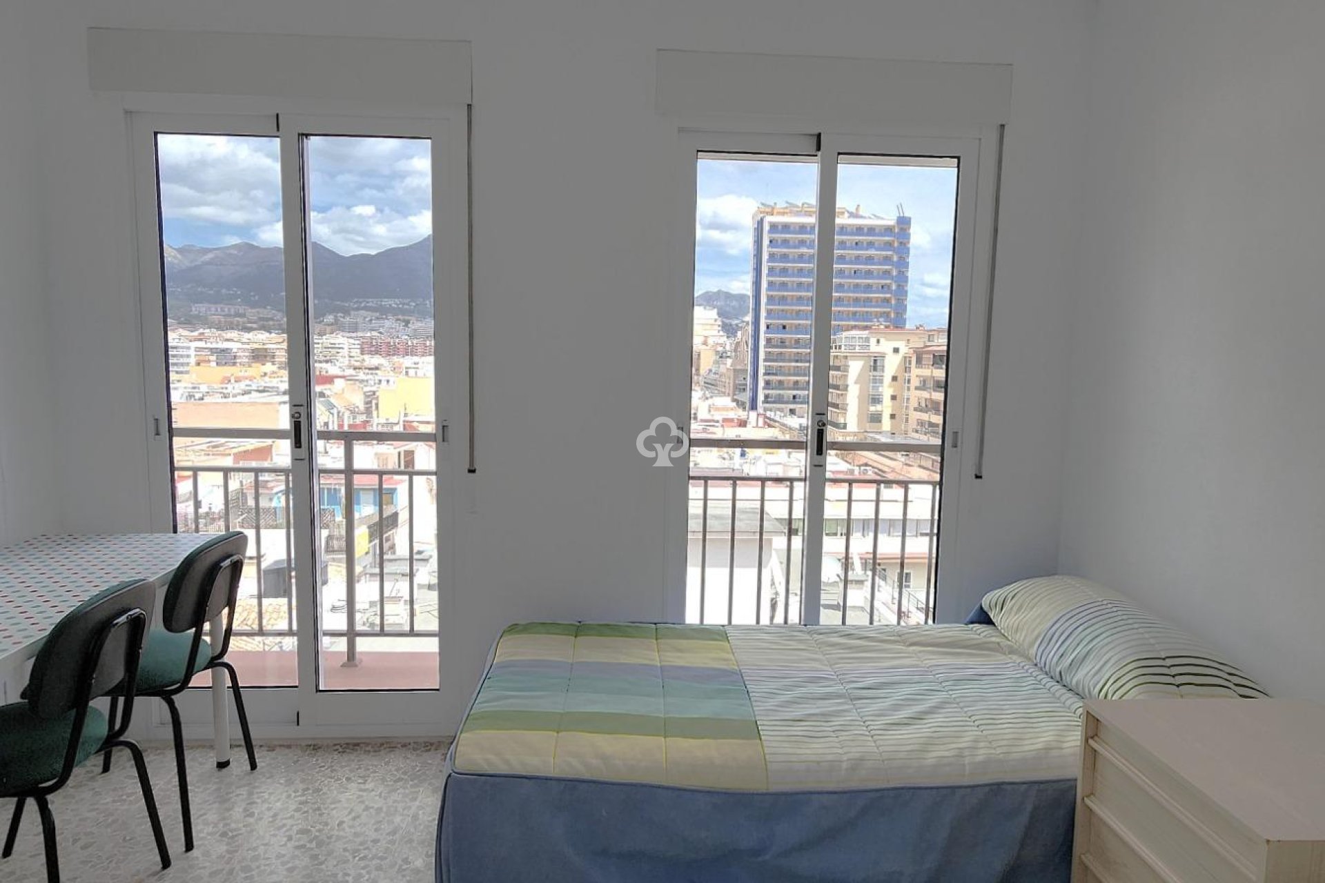 Reventa - Apartamento -
Fuengirola - Playa de los Boliches