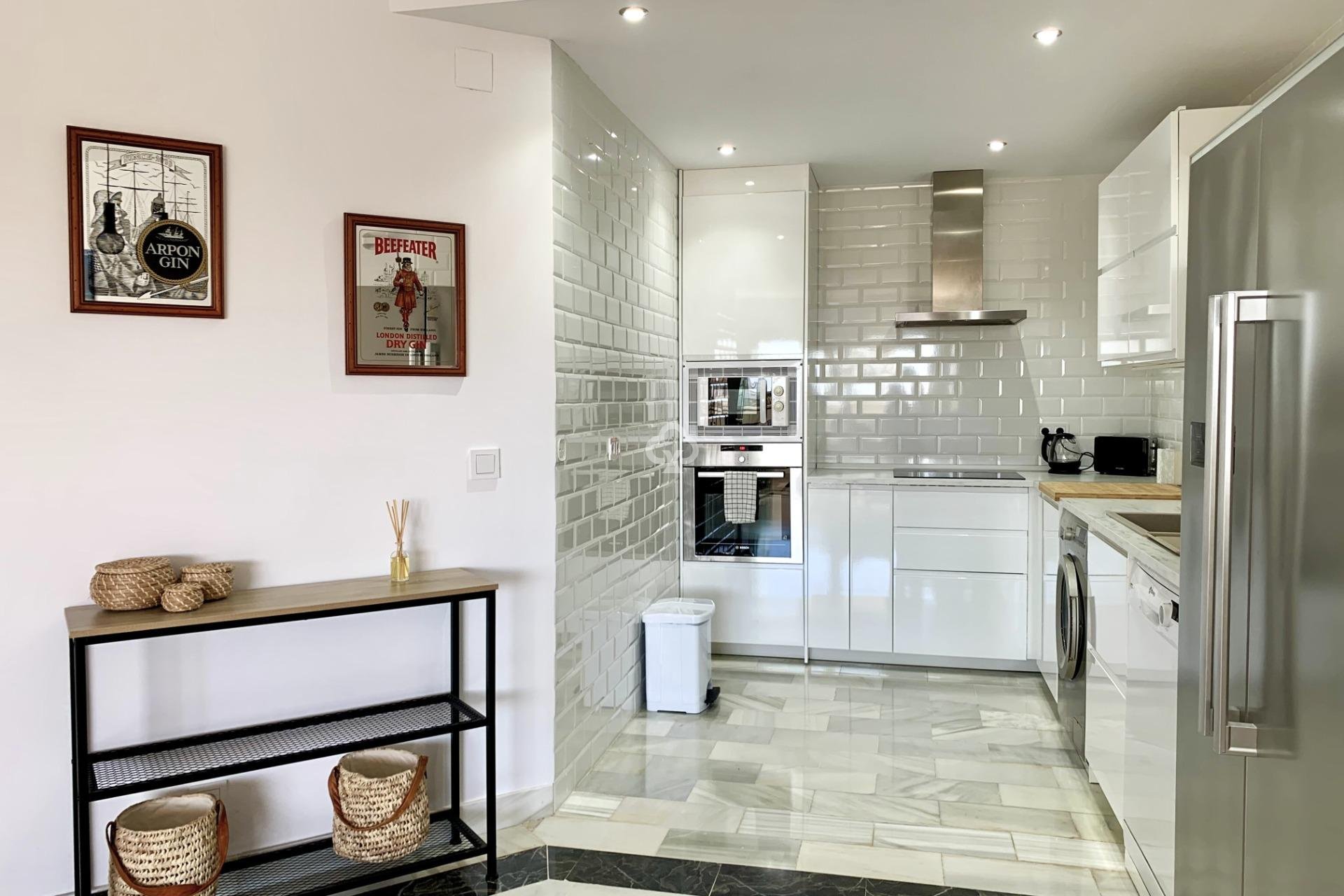 Reventa - Apartamento -
Mijas - Sitio de calahonda - atalaya