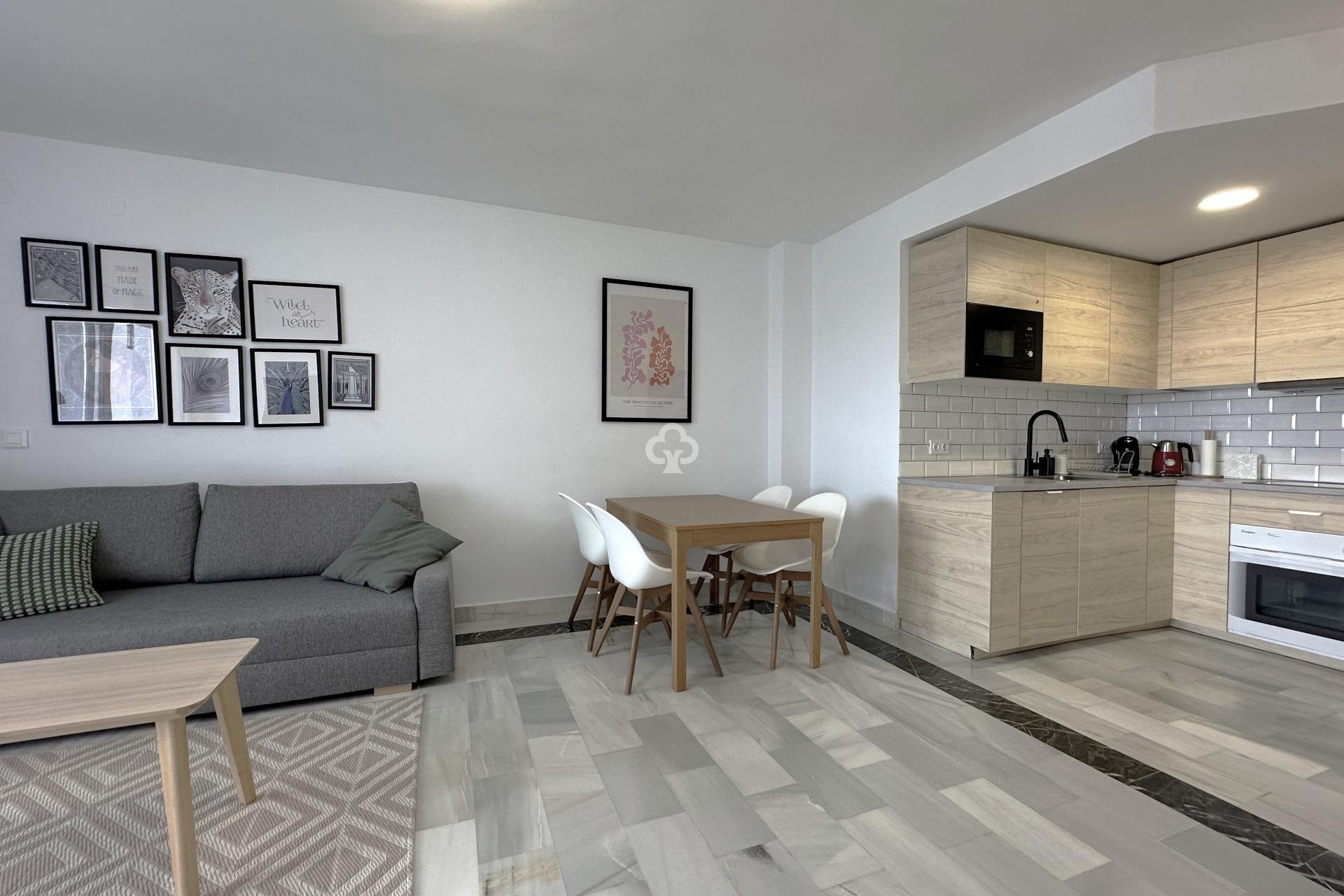 Reventa - Apartamento -
Mijas - Sitio de calahonda - atalaya