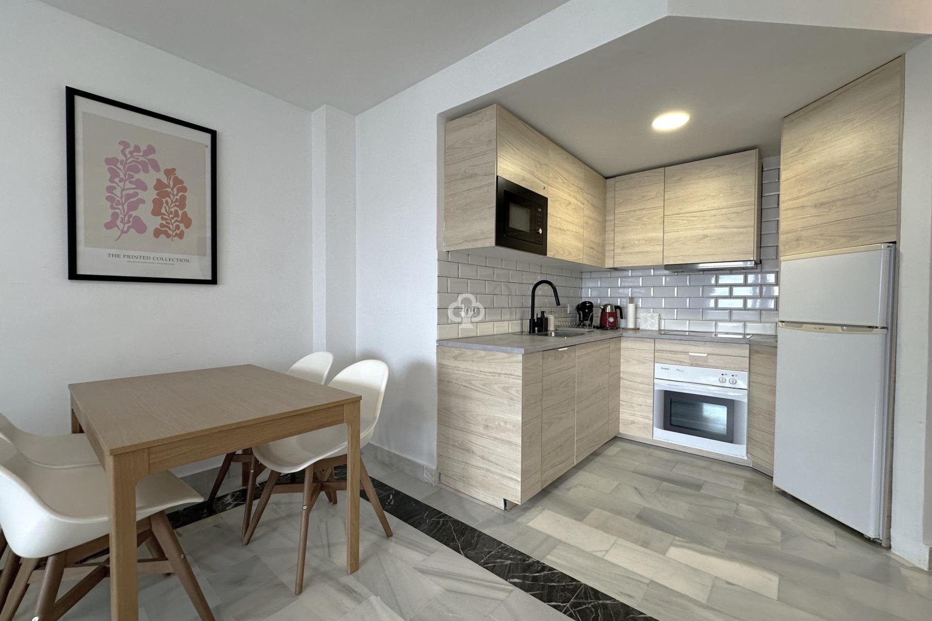 Reventa - Apartamento -
Mijas - Sitio de calahonda - atalaya