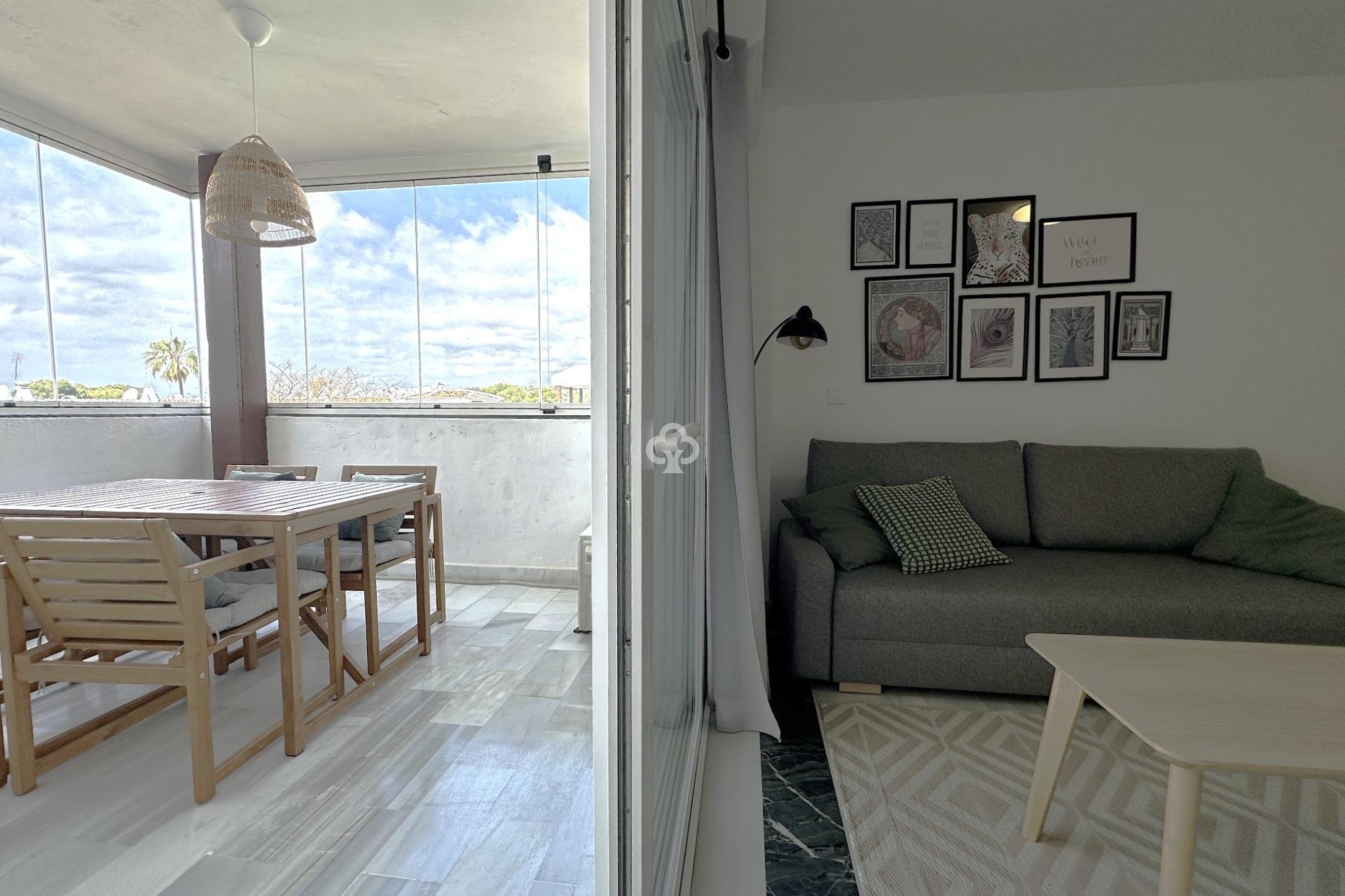 Reventa - Apartamento -
Mijas - Sitio de calahonda - atalaya