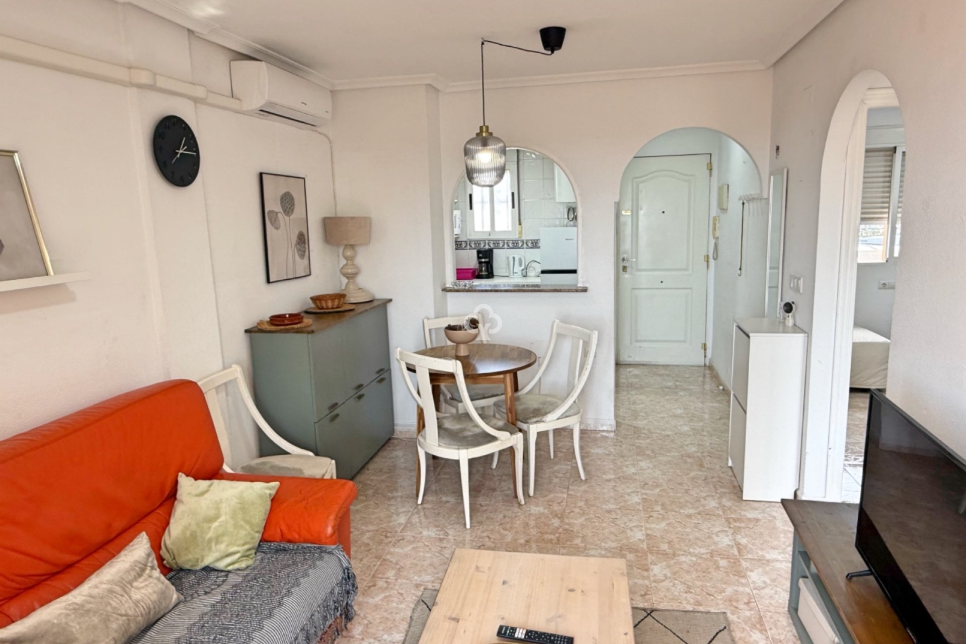 Reventa - Apartamento / piso -
Torrevieja - Centro