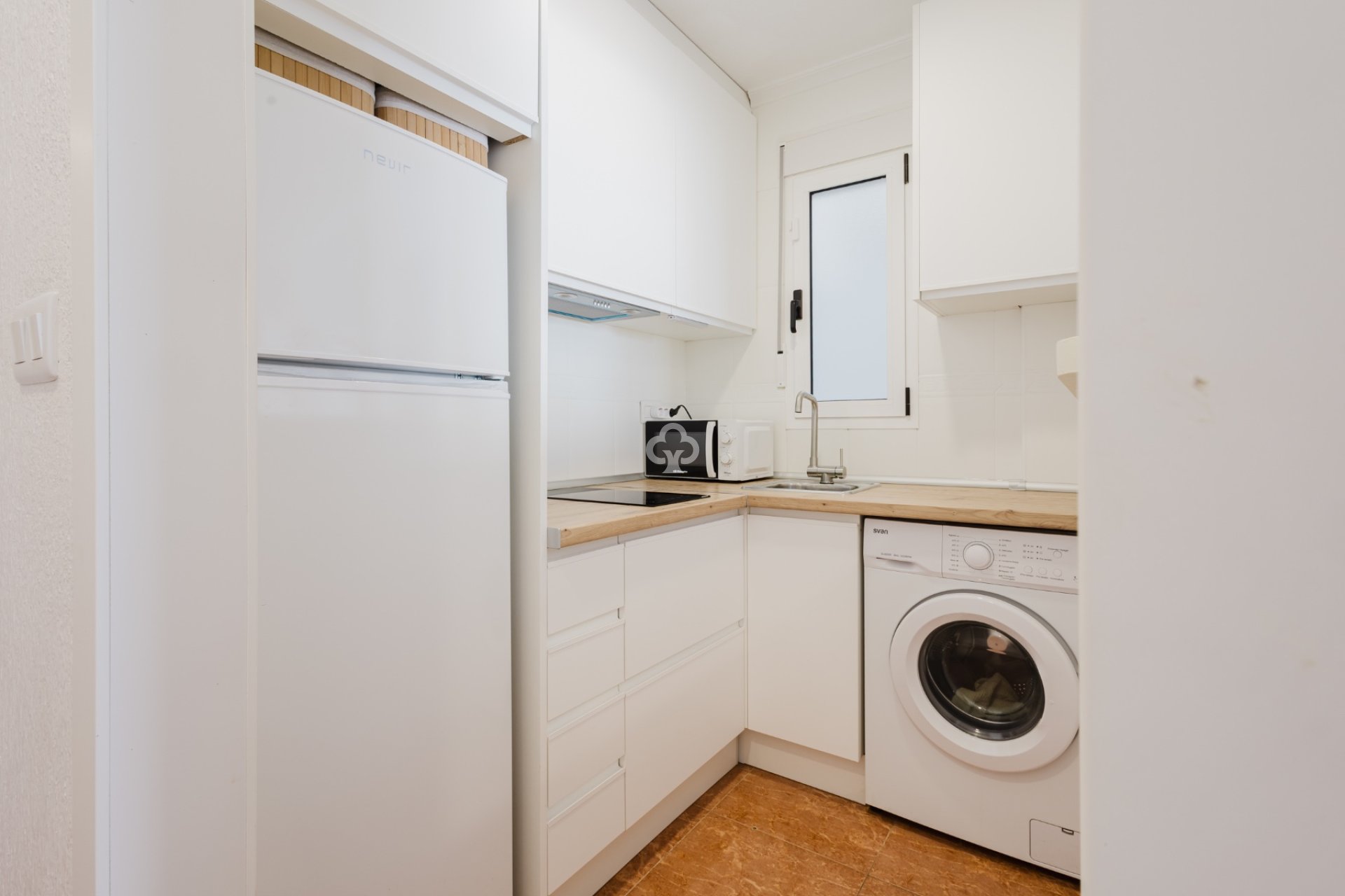 Reventa - Apartamento / piso -
Torrevieja - El Acequión - Los Náufragos