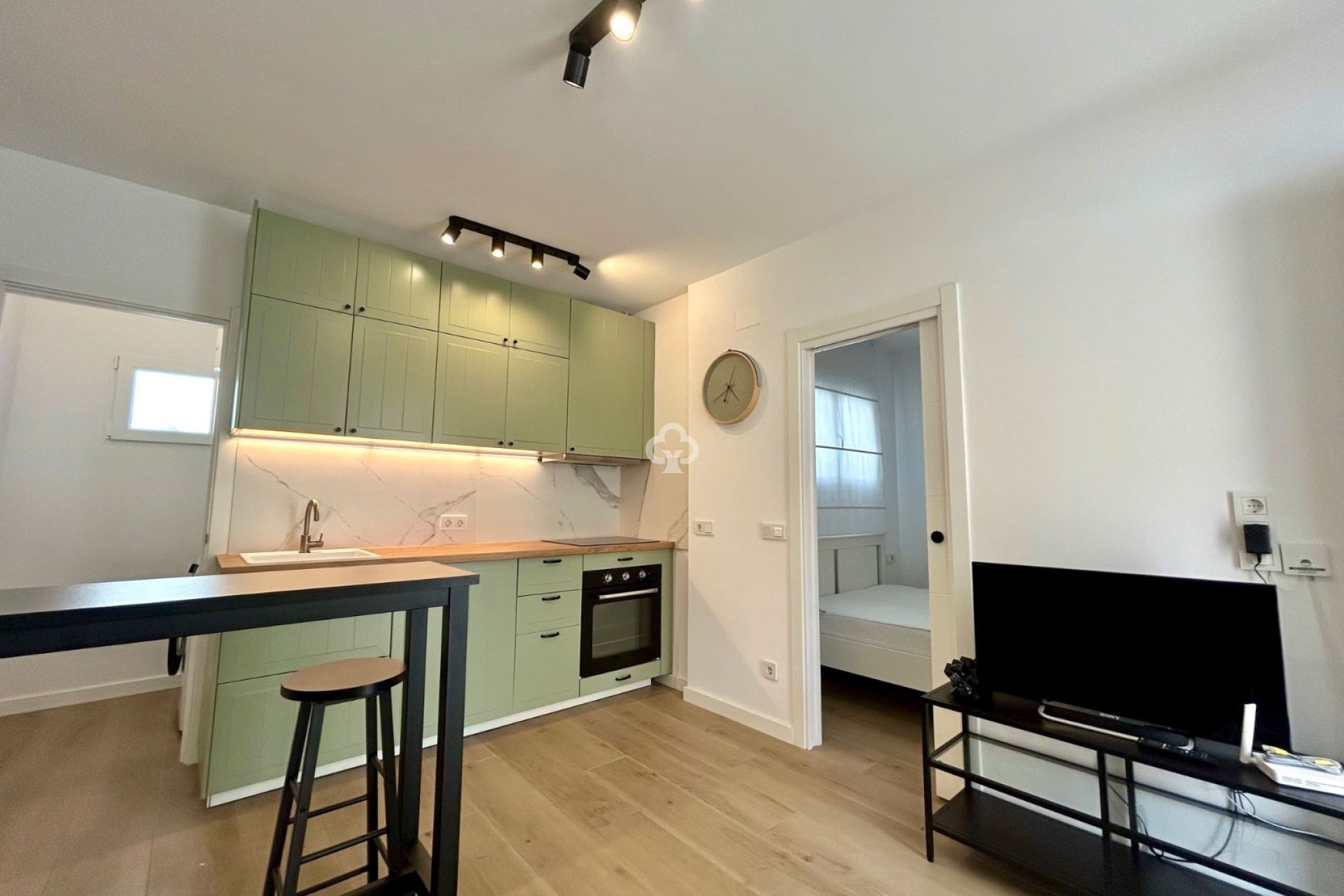 Reventa - Apartamento -
San Miguel de Salinas