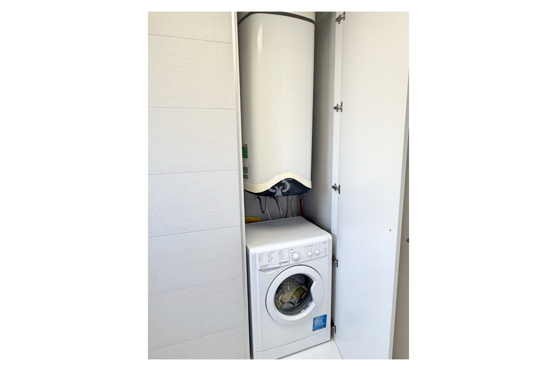Reventa - Apartamento -
Torrevieja - Nueva Torrevieja - Aguas Nuevas