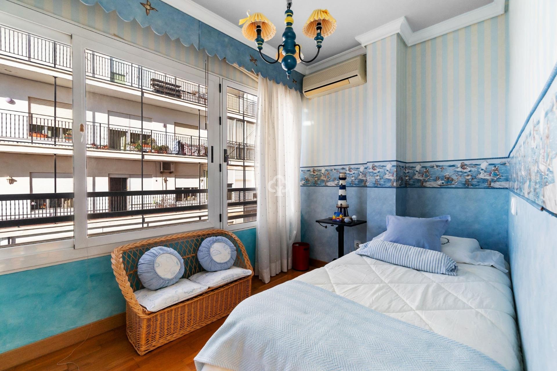 Reventa - Apartment -
Torrevieja - Centro - Muelle Pesquero