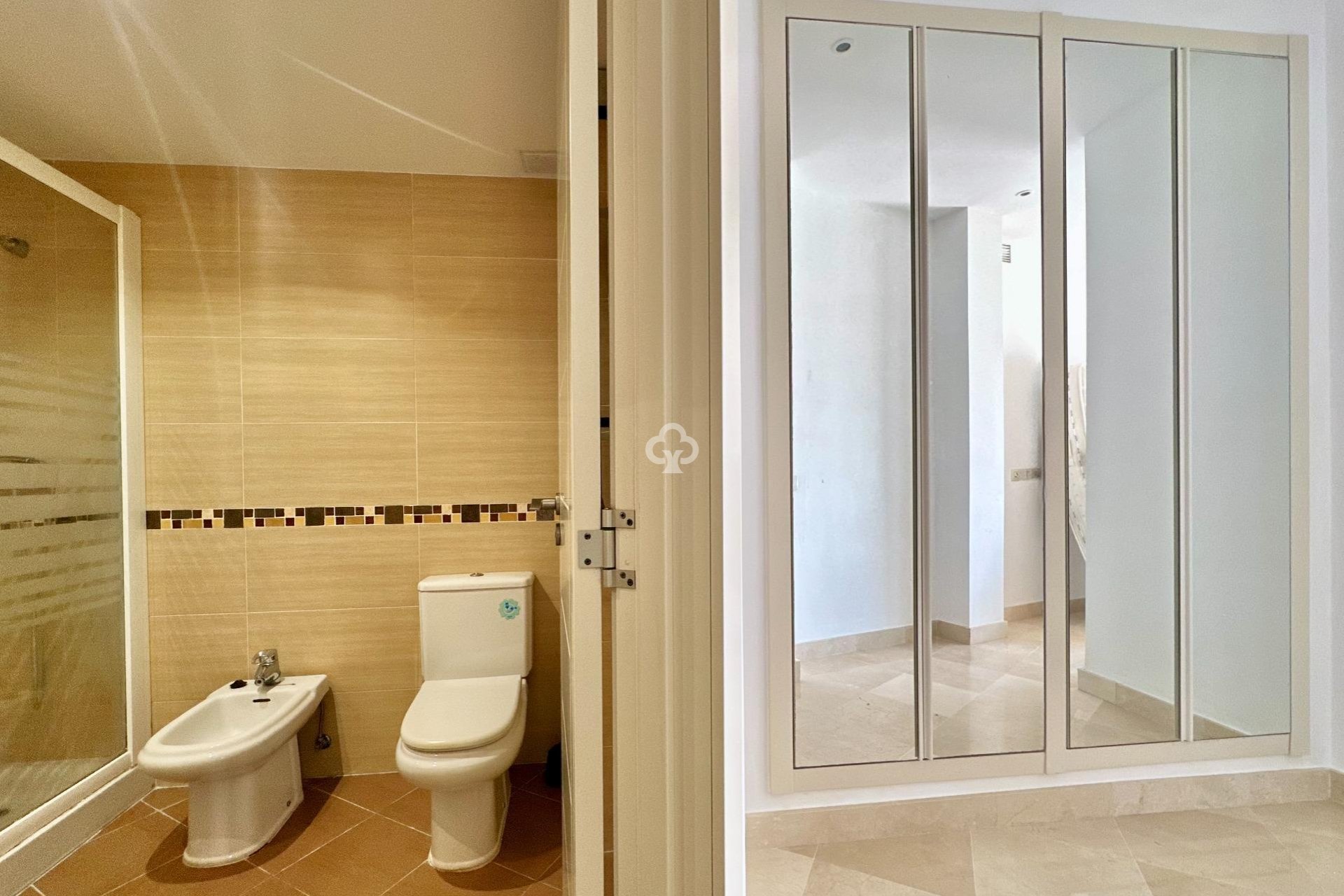 Reventa - Ático -
Fuengirola - Zona Sohail