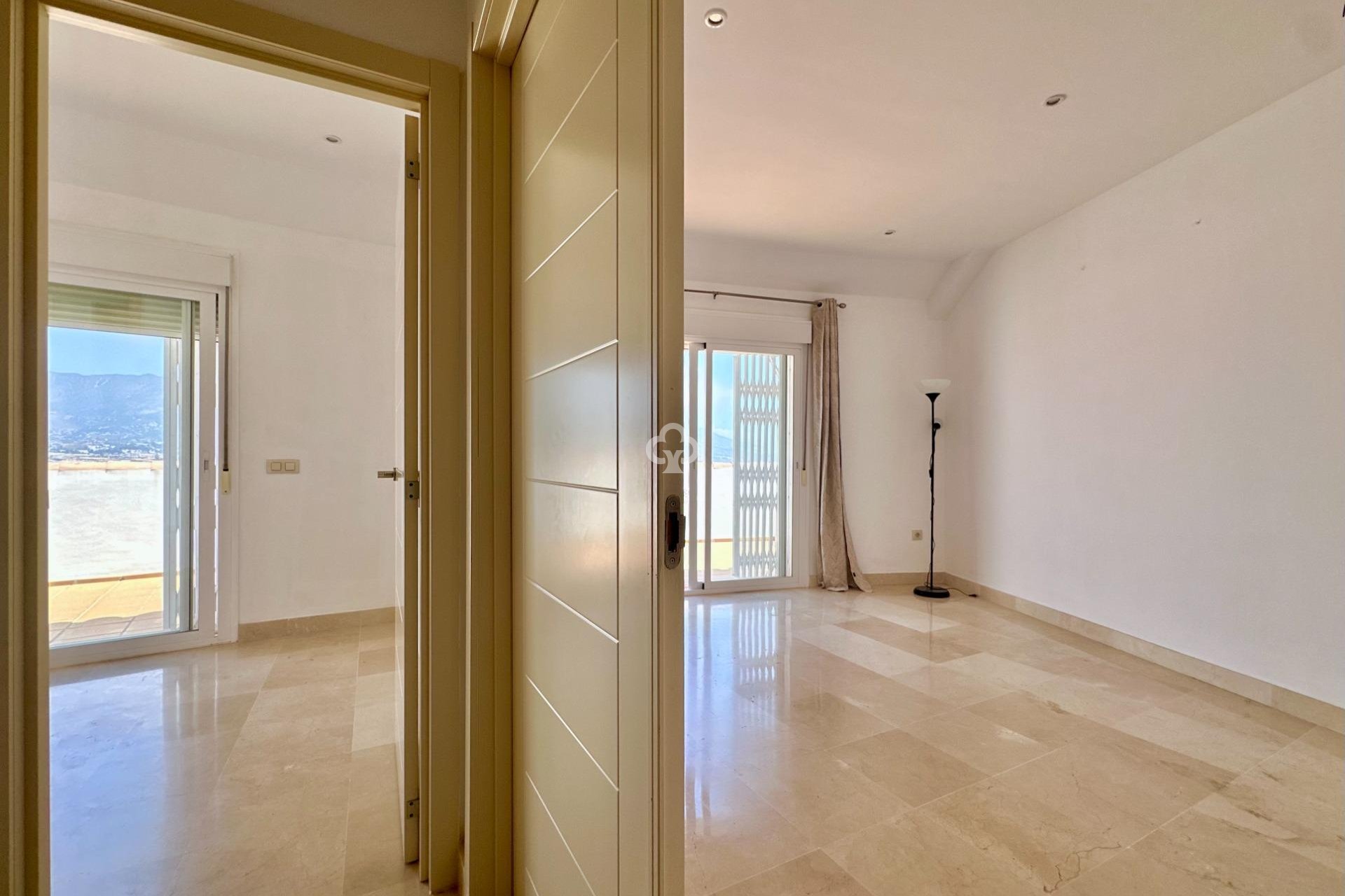 Reventa - Ático -
Fuengirola - Zona Sohail