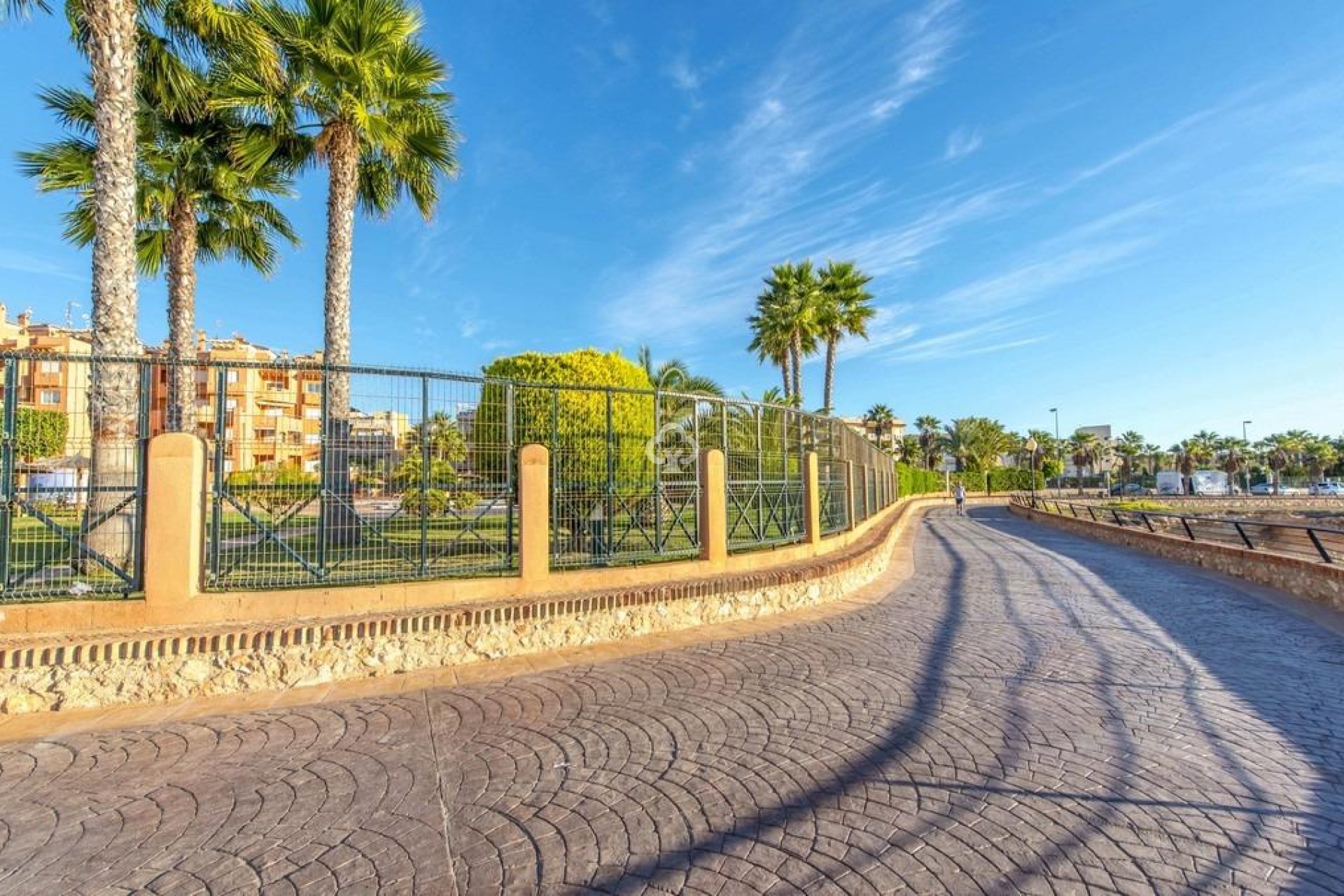 Reventa - Ático -
Orihuela Costa - Aguamarina