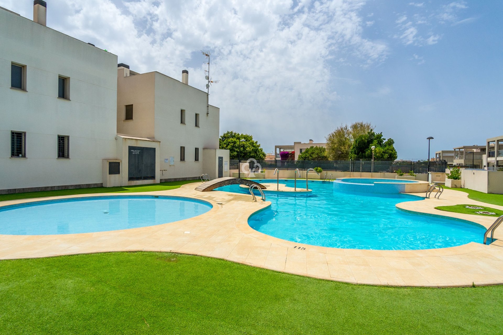 Reventa - Bungalow -
Torrevieja - Nueva Torrevieja - Aguas Nuevas