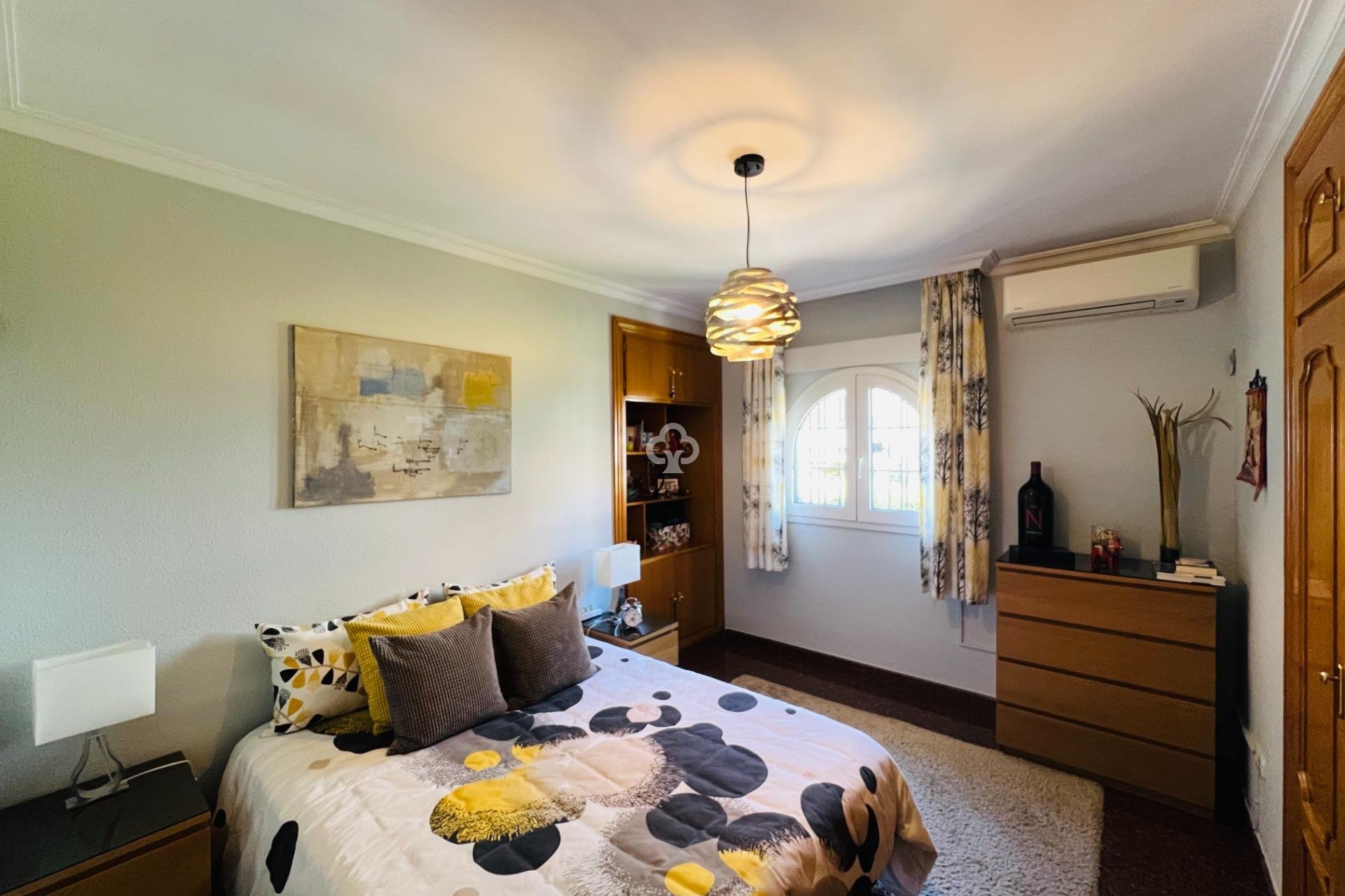 Reventa - Chalet -
Fuengirola - Centro