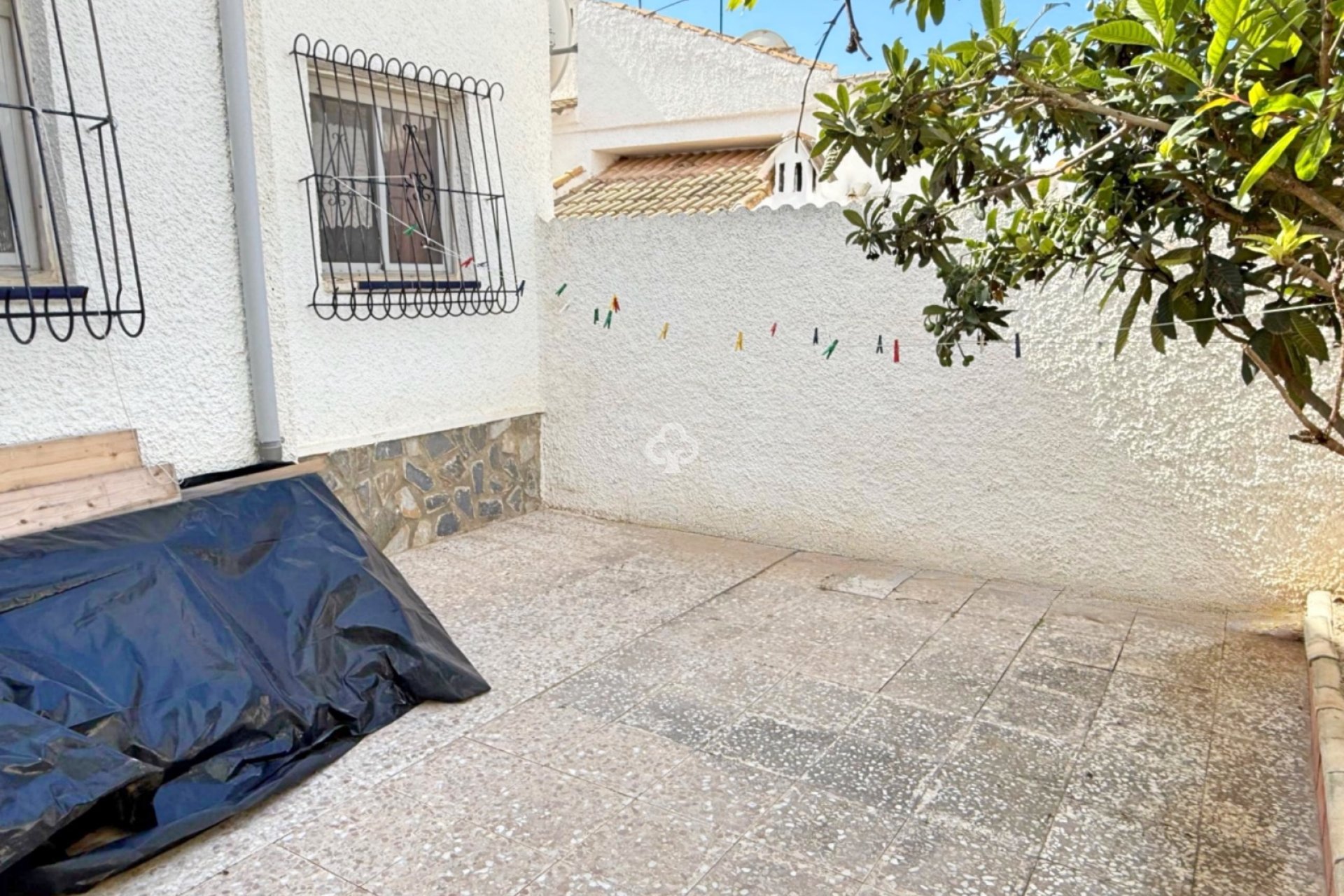 Reventa - Chalet independiente -
Torrevieja - 03184