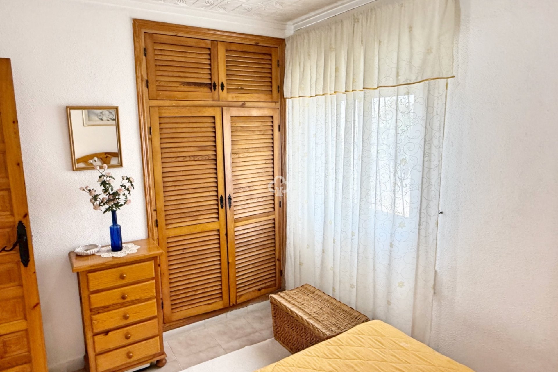 Reventa - Chalet independiente -
Torrevieja - 03184