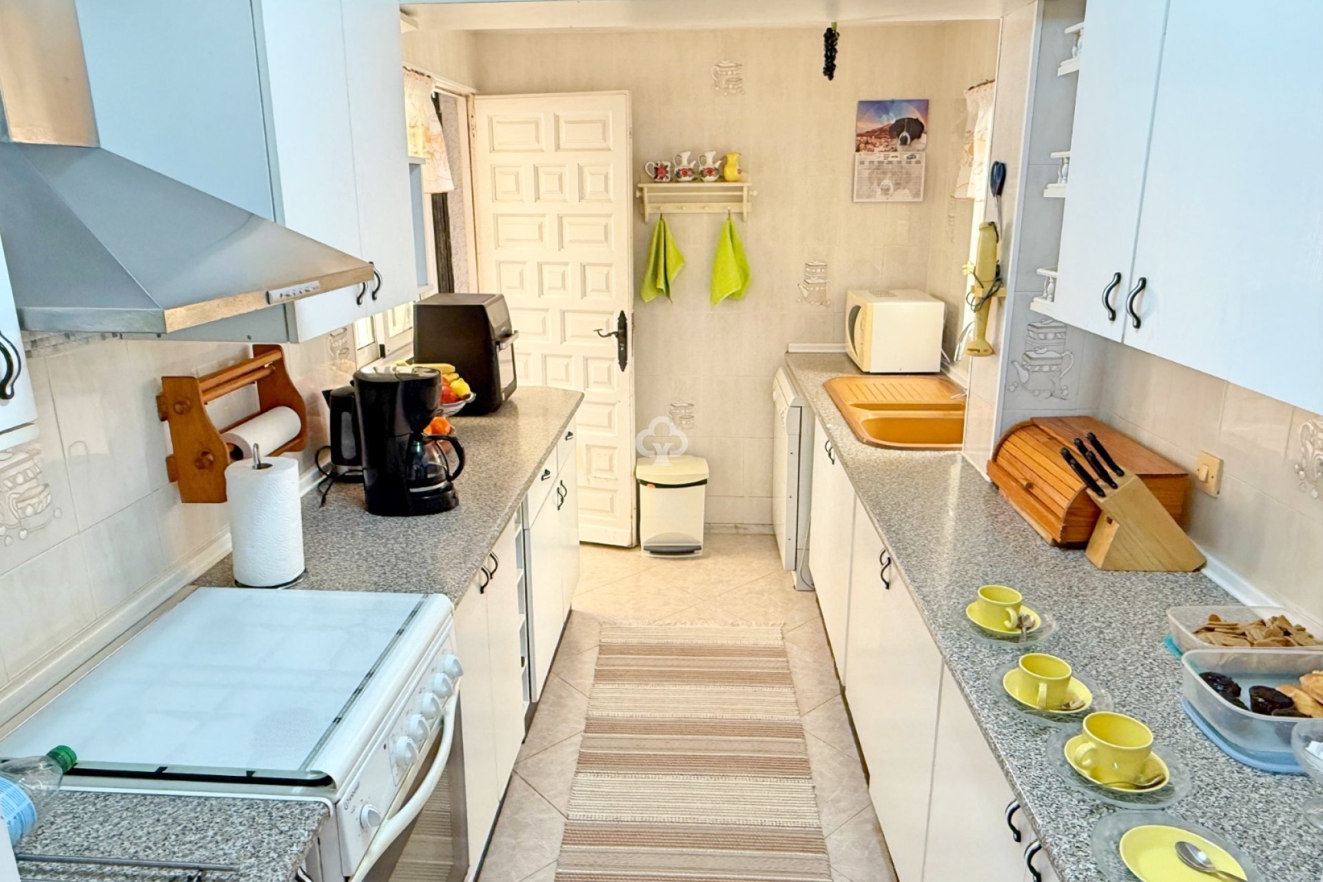 Reventa - Chalet independiente -
Torrevieja - 03184