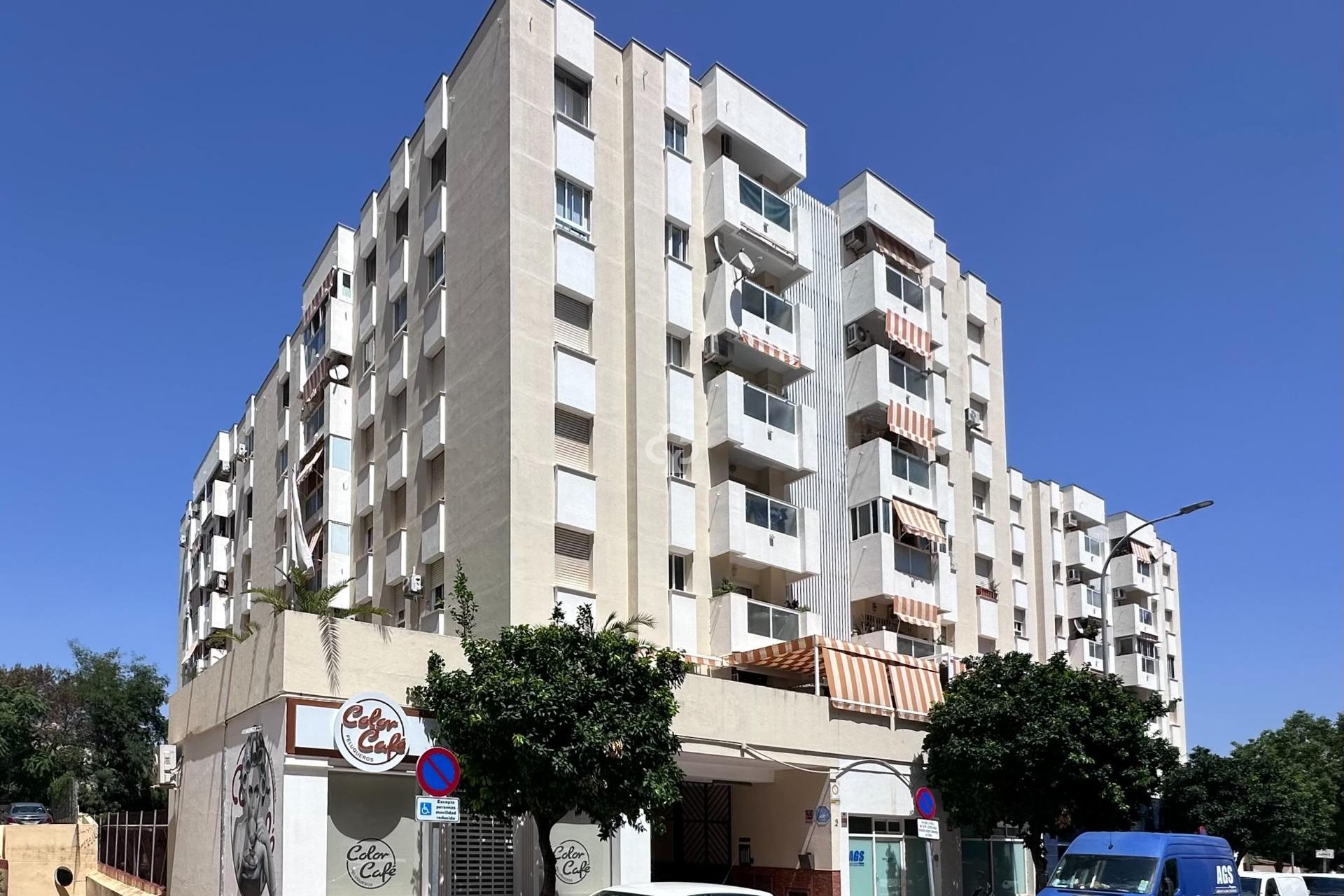 Reventa - Piso -
Torremolinos - El Pinar - Palacio de Congresos
