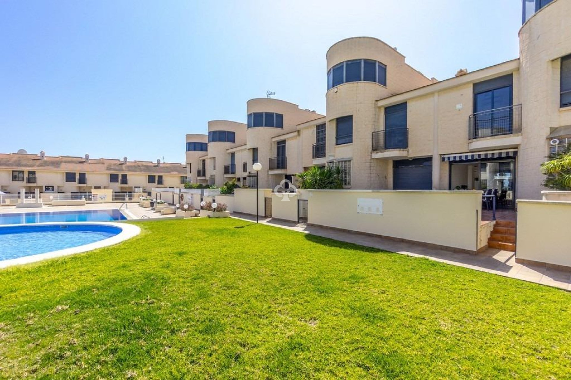 Reventa - Terraced house -
Cabo Roig