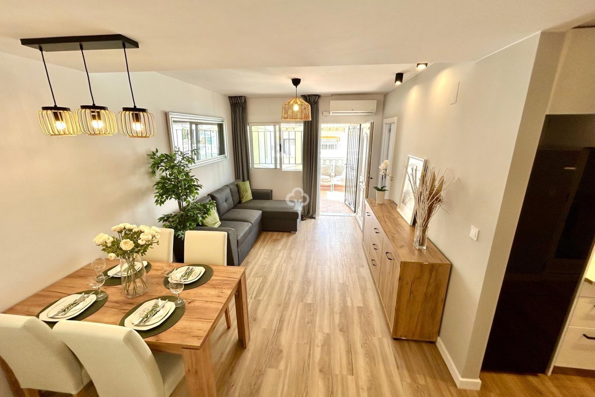 Reventa - Terraced house -
Orihuela - Urbanización Perla del Mar