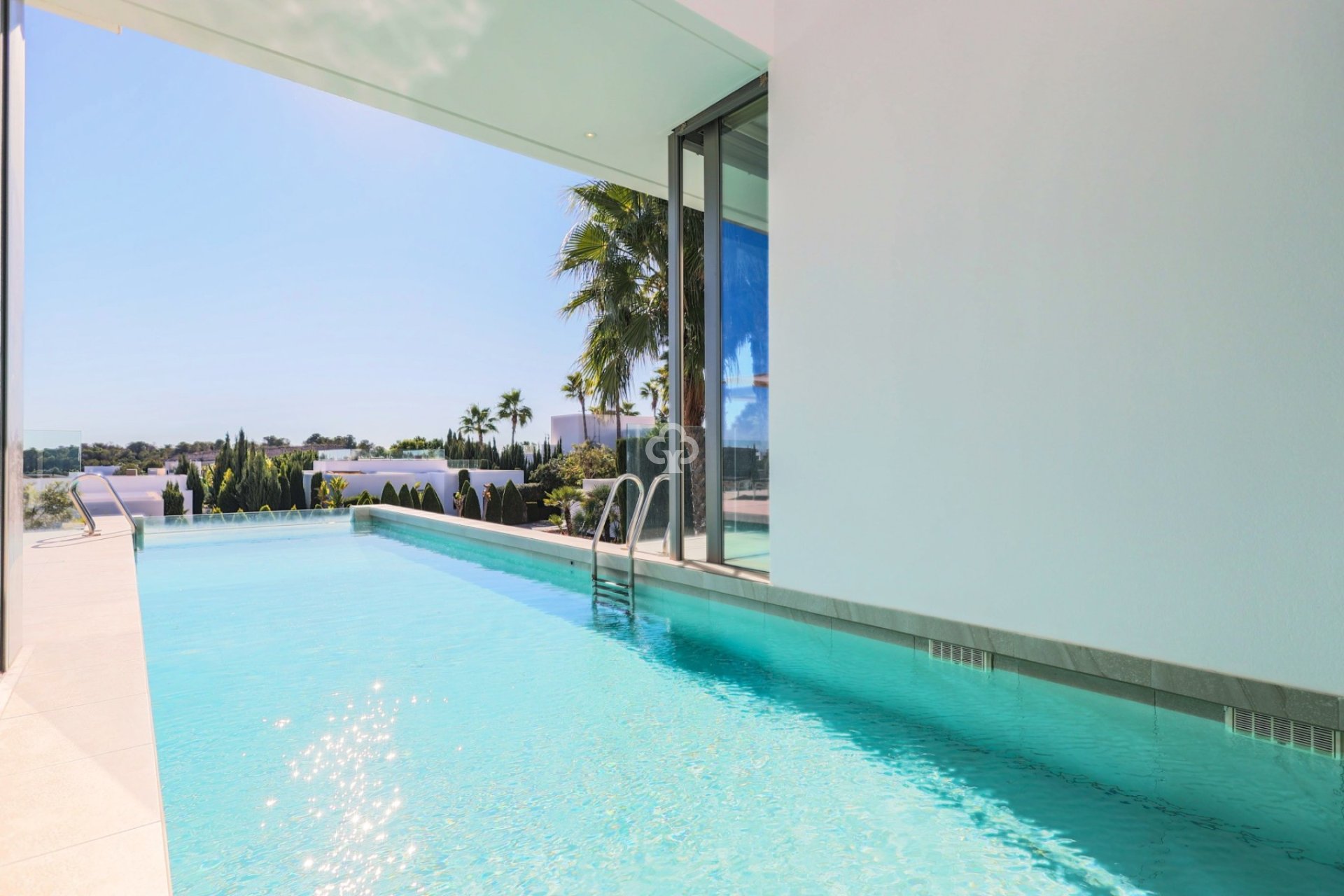 Reventa - Villa -
Orihuela - 03189