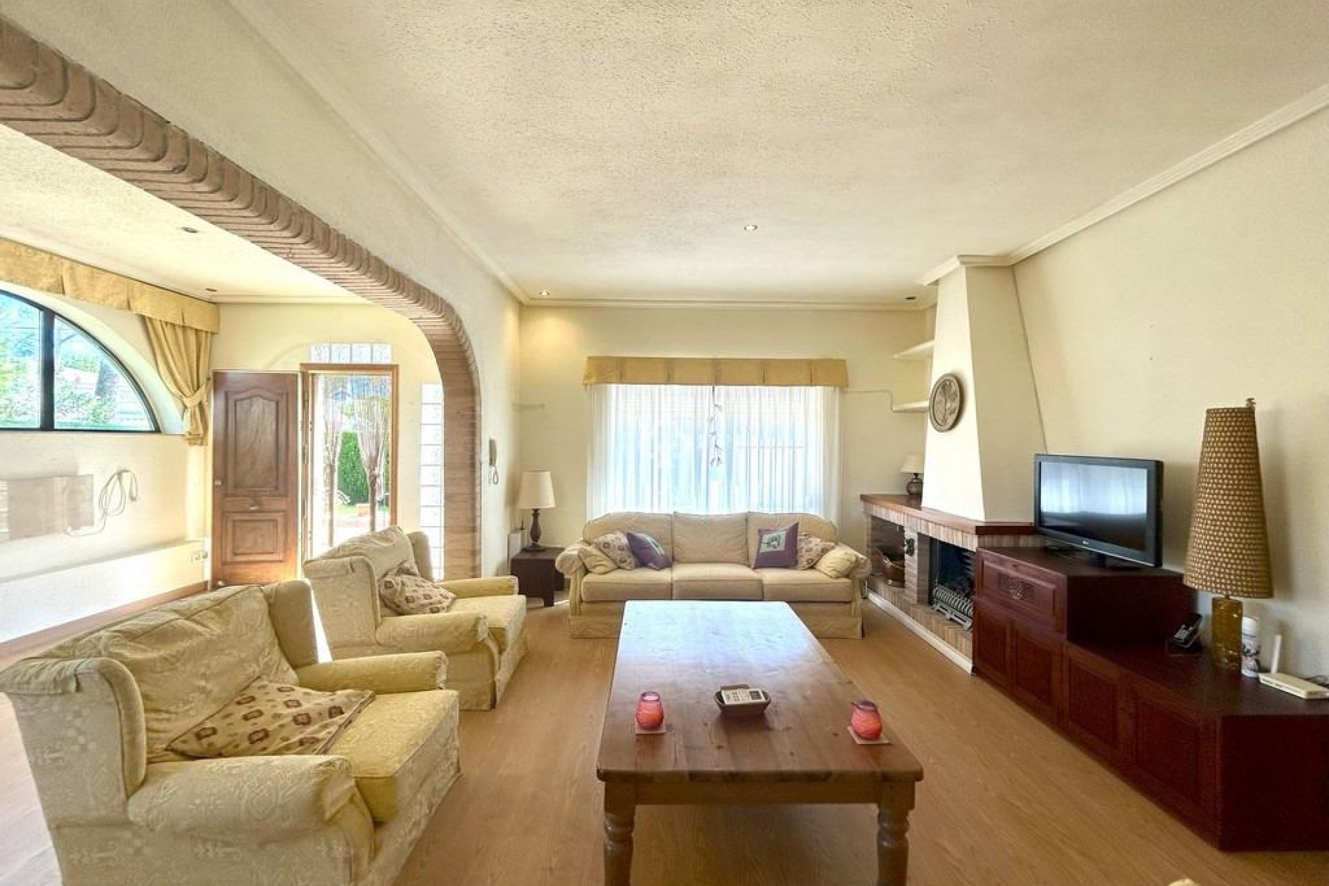 Reventa - Villa -
Orihuela Costa - Aguamarina