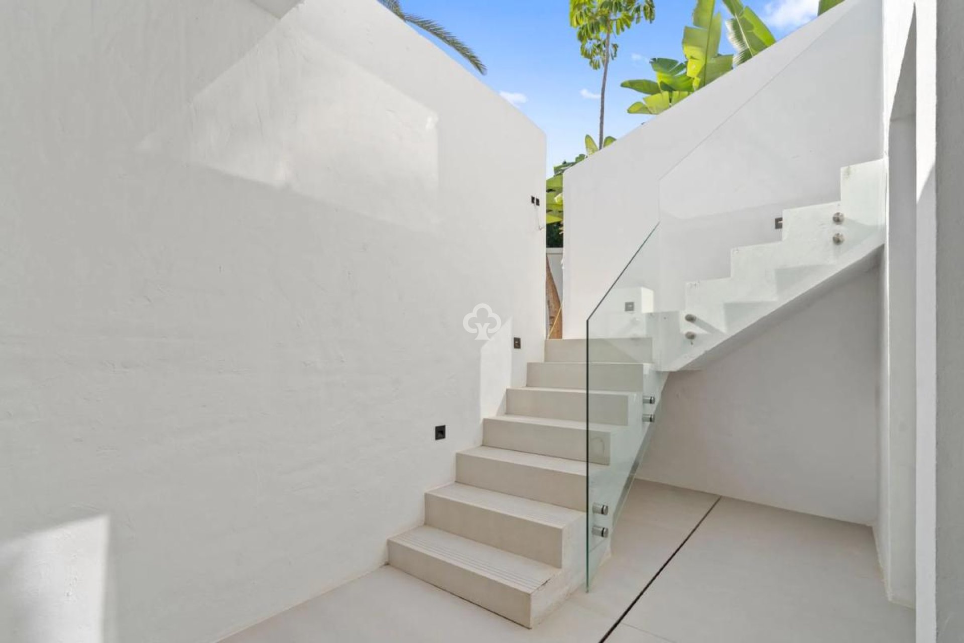 Uudiskohde - Adosados -
Estepona - Calle Tolox, 8