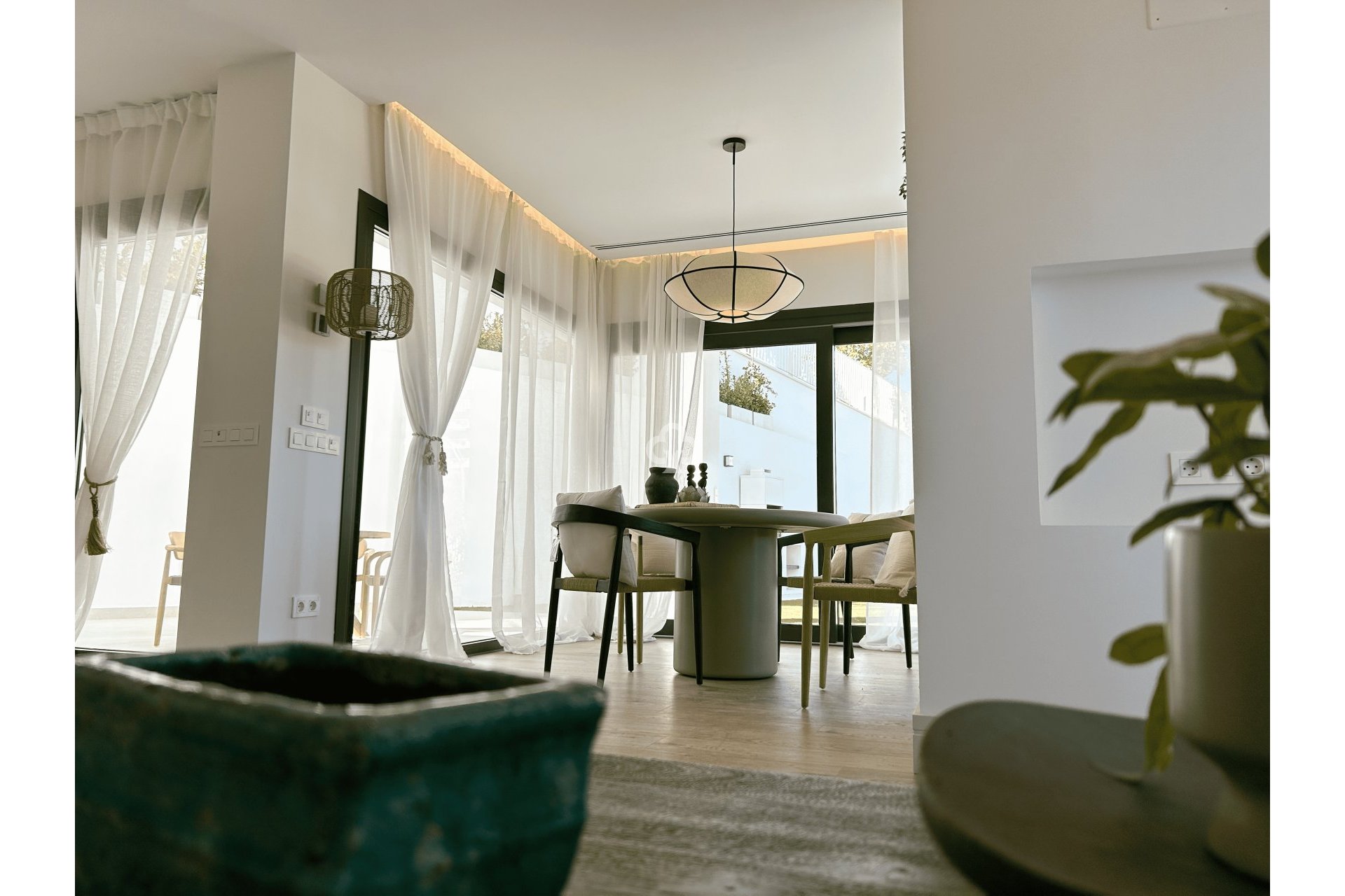 Uudiskohde - Adosados -
Málaga - 29003, Calle Apamares, 1