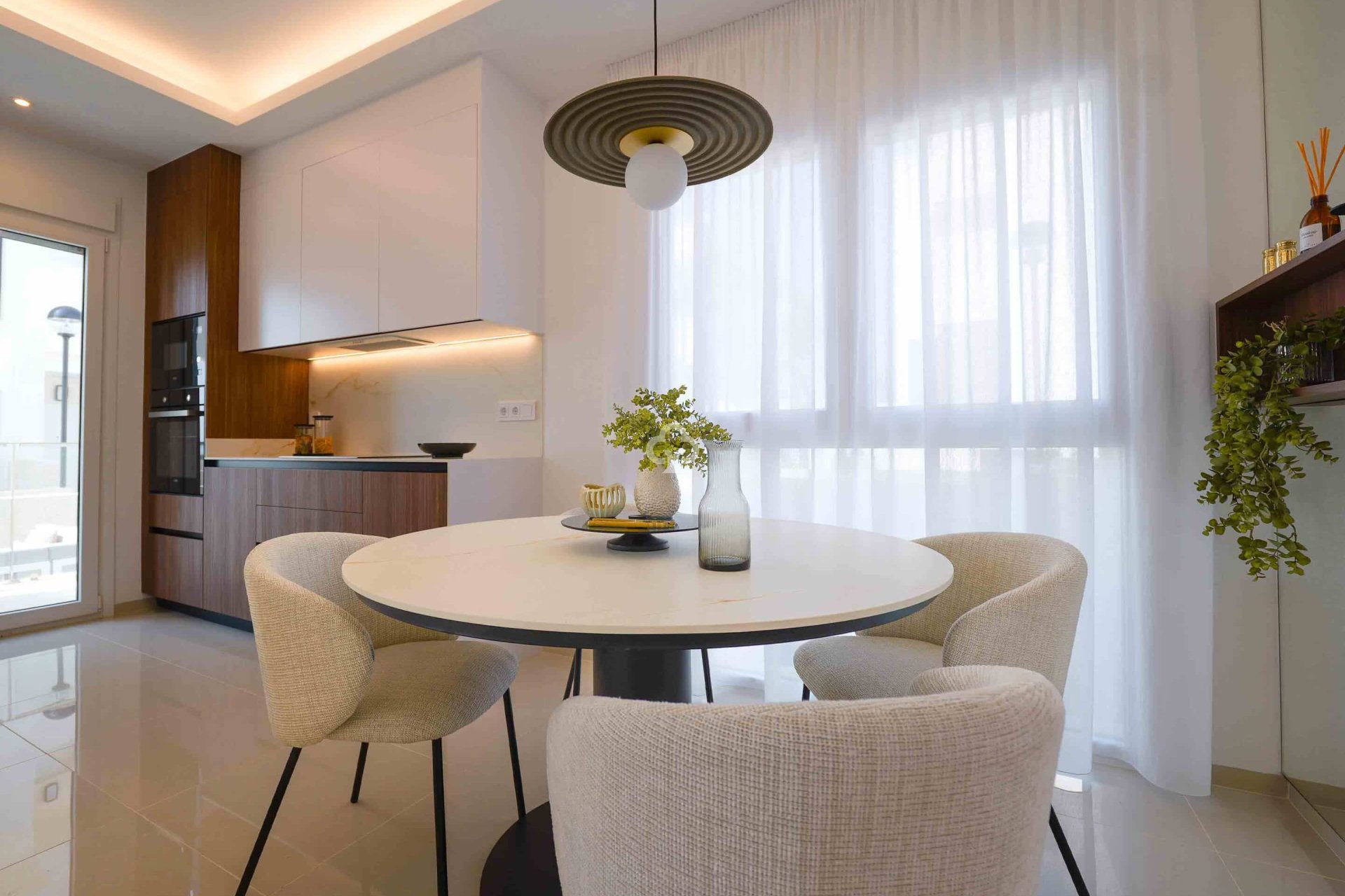 Uudiskohde - Apartamentos -
Ciudad Quesada - El Salvador & Calle Número 8 s/n