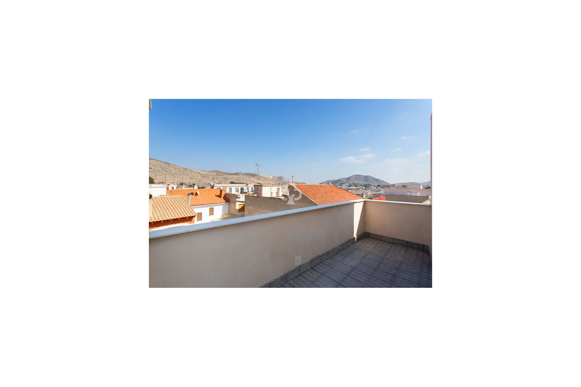 Uudiskohde - Apartamentos -
Hondón de las Nieves - 03688