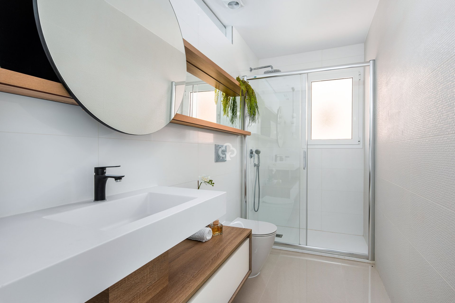 Uudiskohde - Bajos -
Rojales - 03170