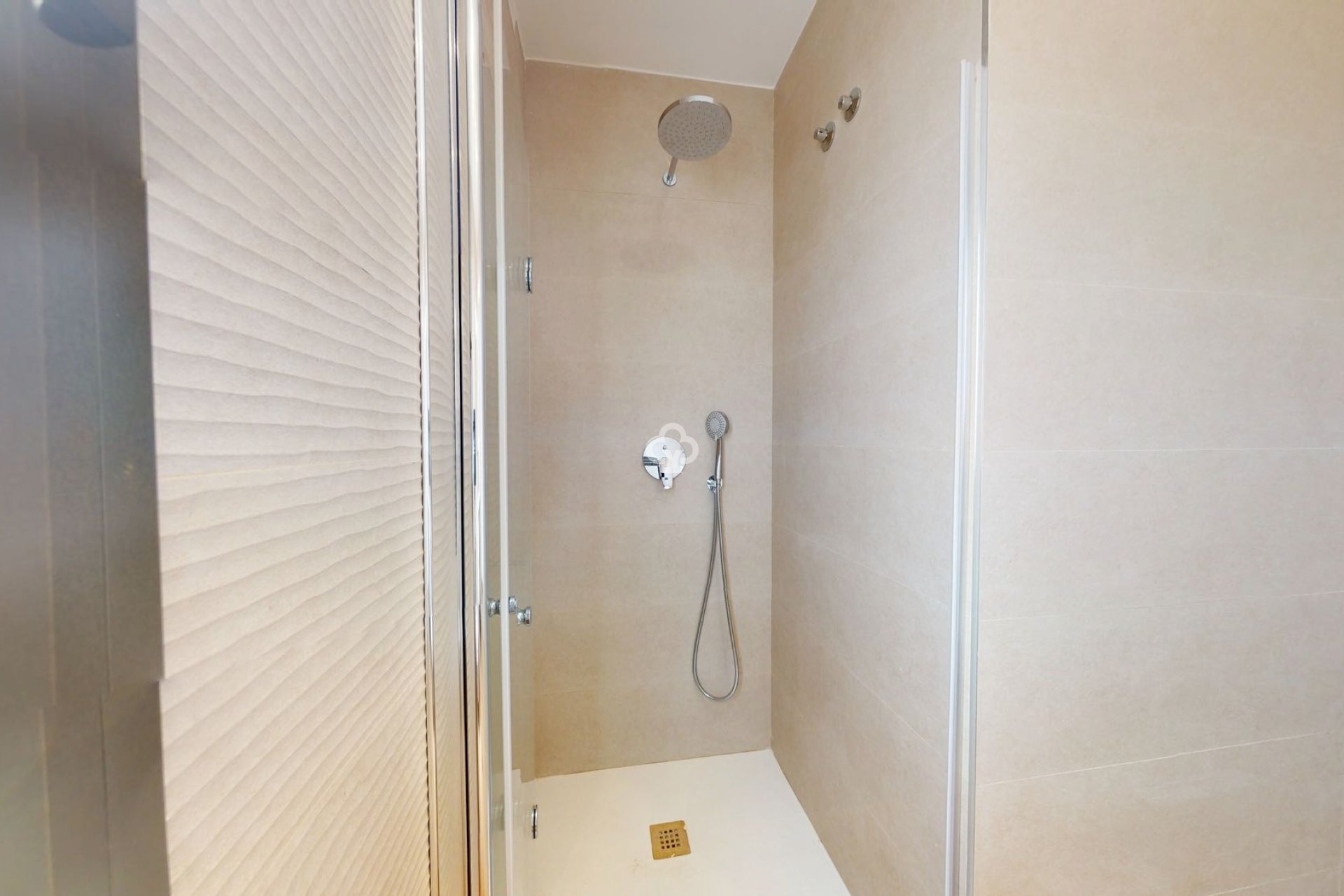 Uudiskohde - Bungalow -
Torrevieja - 03186, Avenida Denia s/n