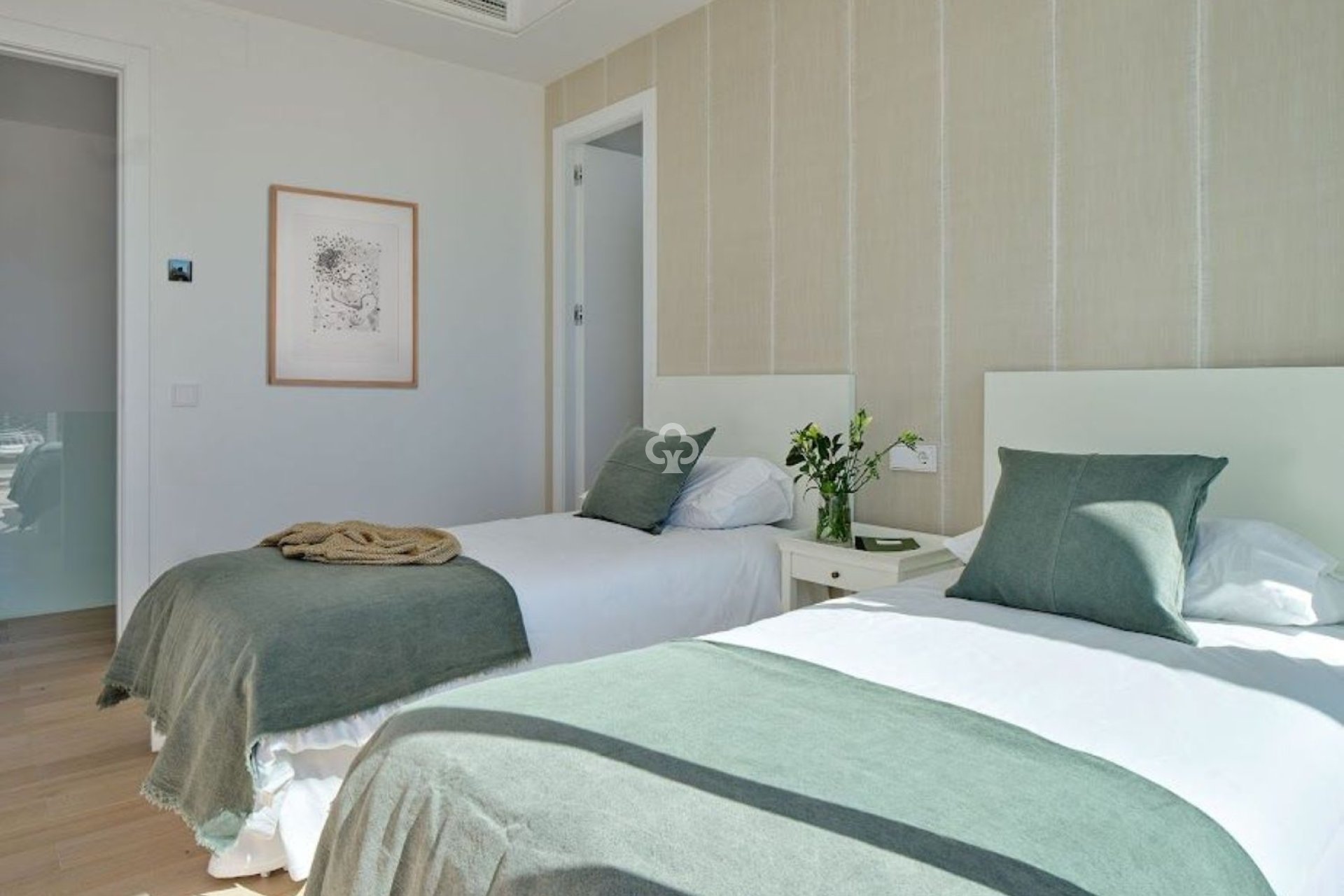 Uudiskohde - Chalet independiente -
Marbella - Paseo de los Jazmines, 14