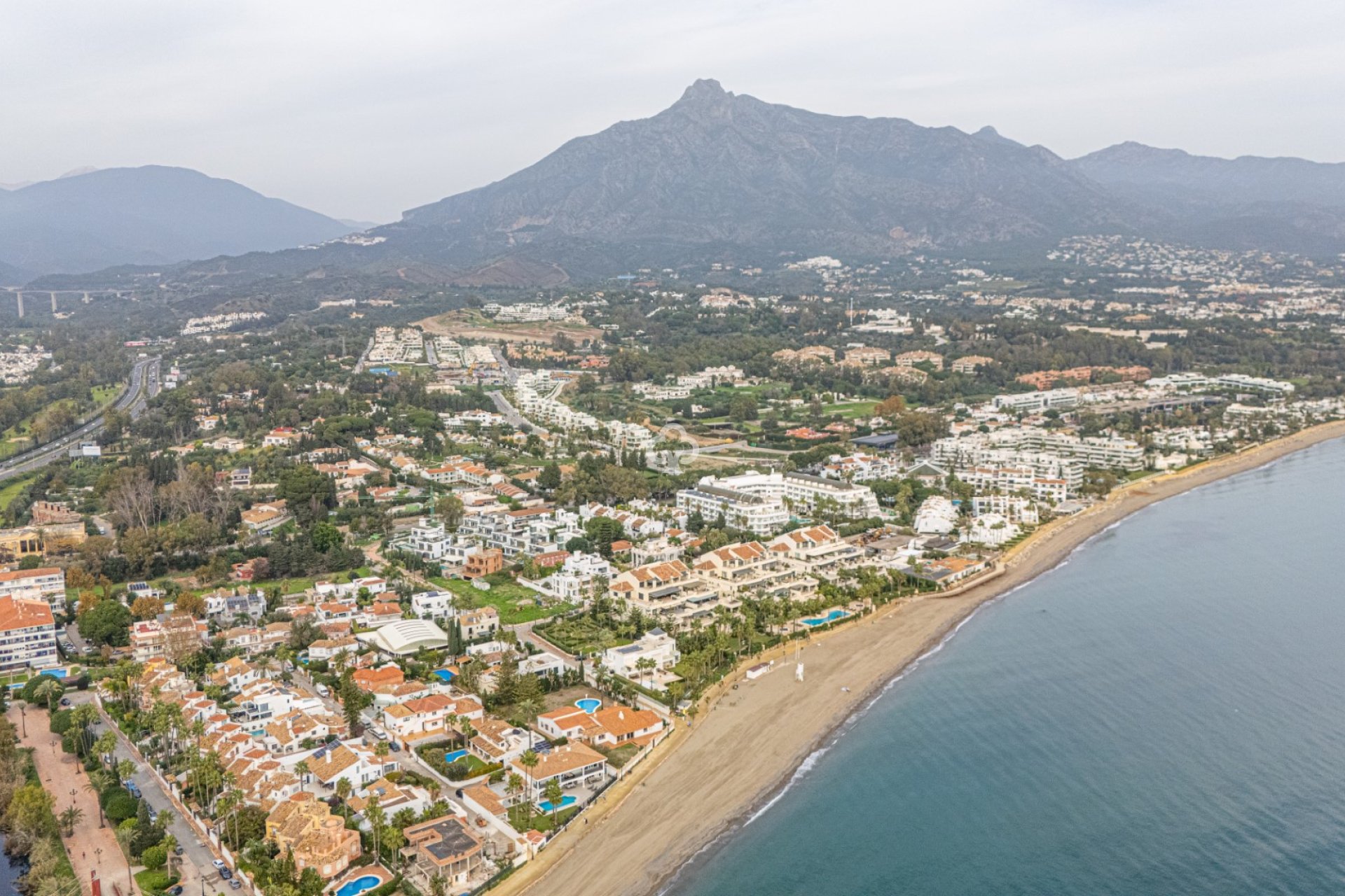 Uudiskohde - Villas -
Marbella - 29660