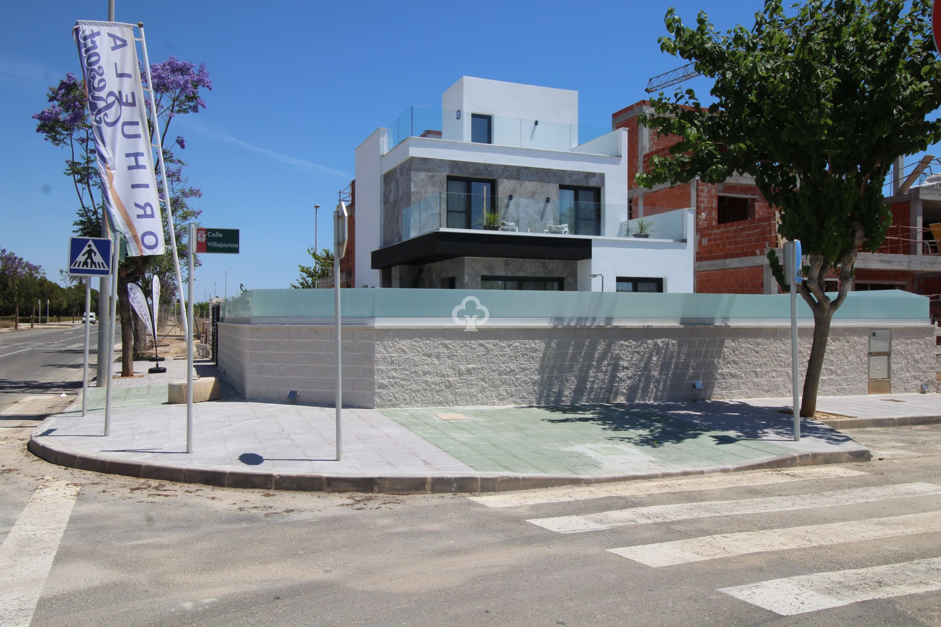 Uudiskohde - Villas -
Pilar de la Horadada - 03190