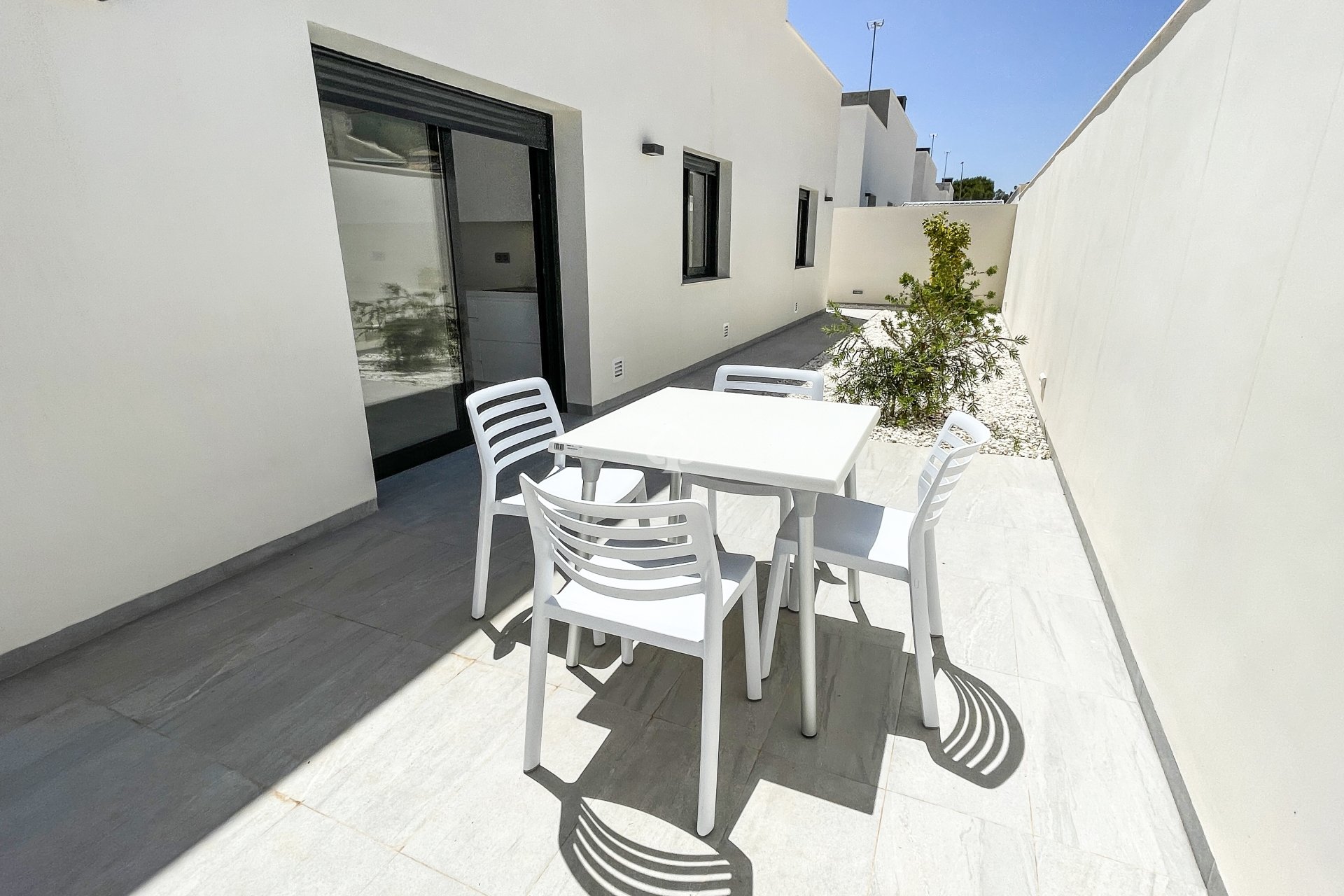 Uudiskohde - Villas -
Pilar de la Horadada - 03191