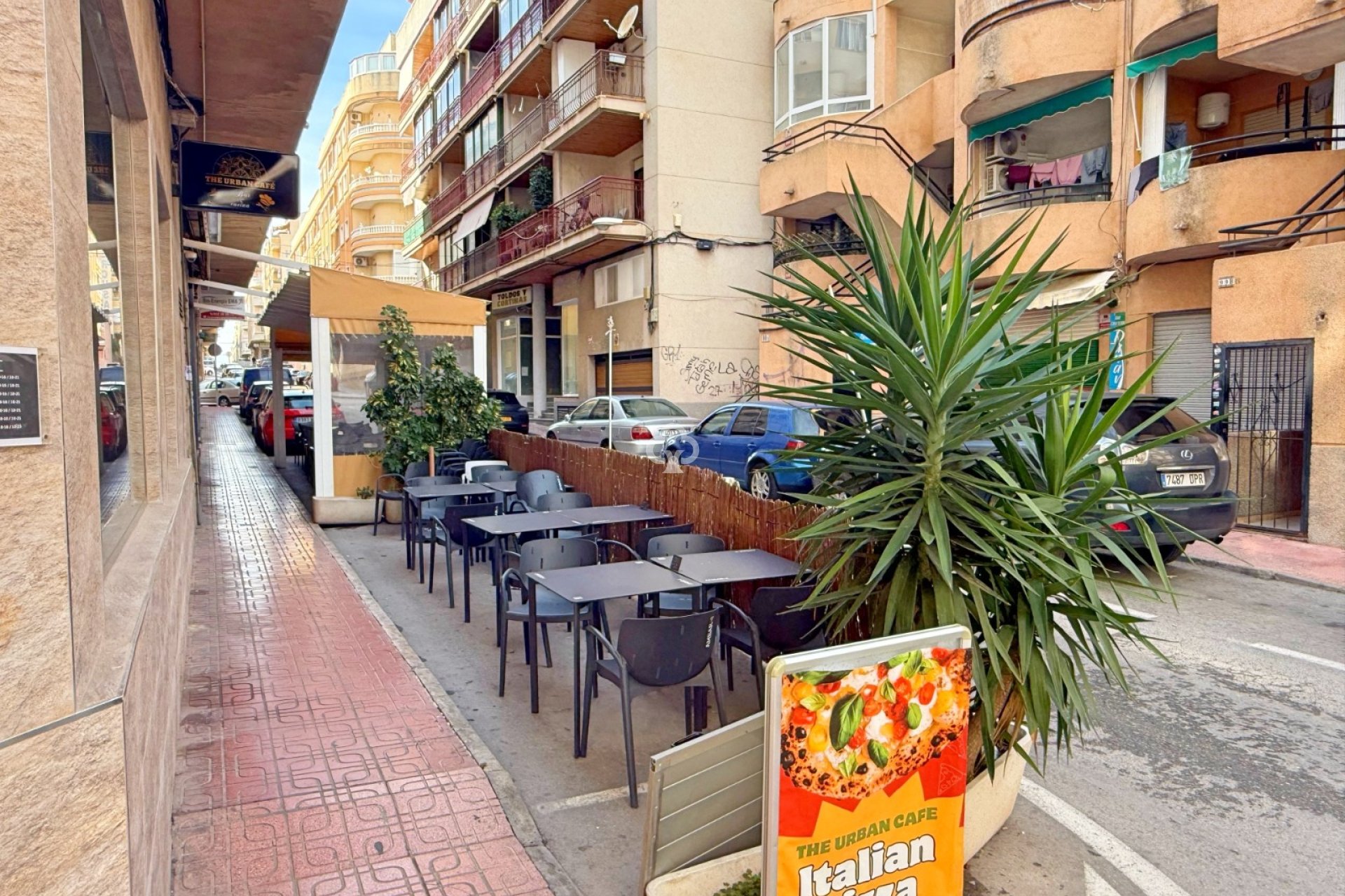 Verksamhetsöverlåtelse - Affärslokal -
Torrevieja - Playa de los Locos