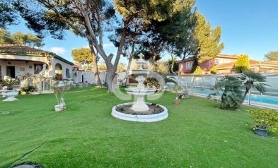 Villa - Resale - Dehesa de campoamor -
                Campoamor