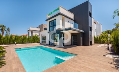 Villa - Uudiskohde -
            San Pedro del Pinatar - CB2003-K