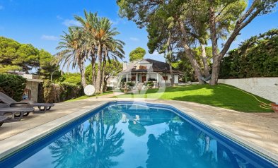 Villa - Wiederverkauf - Orihuela Costa -
                Campoamor