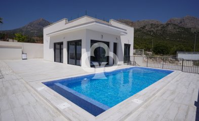 Villas - Neue Gebäude - Polop -
                03520