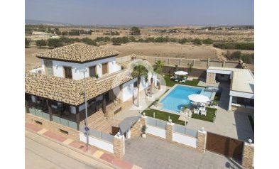 Villas - Uudiskohde - Avileses -
                30592