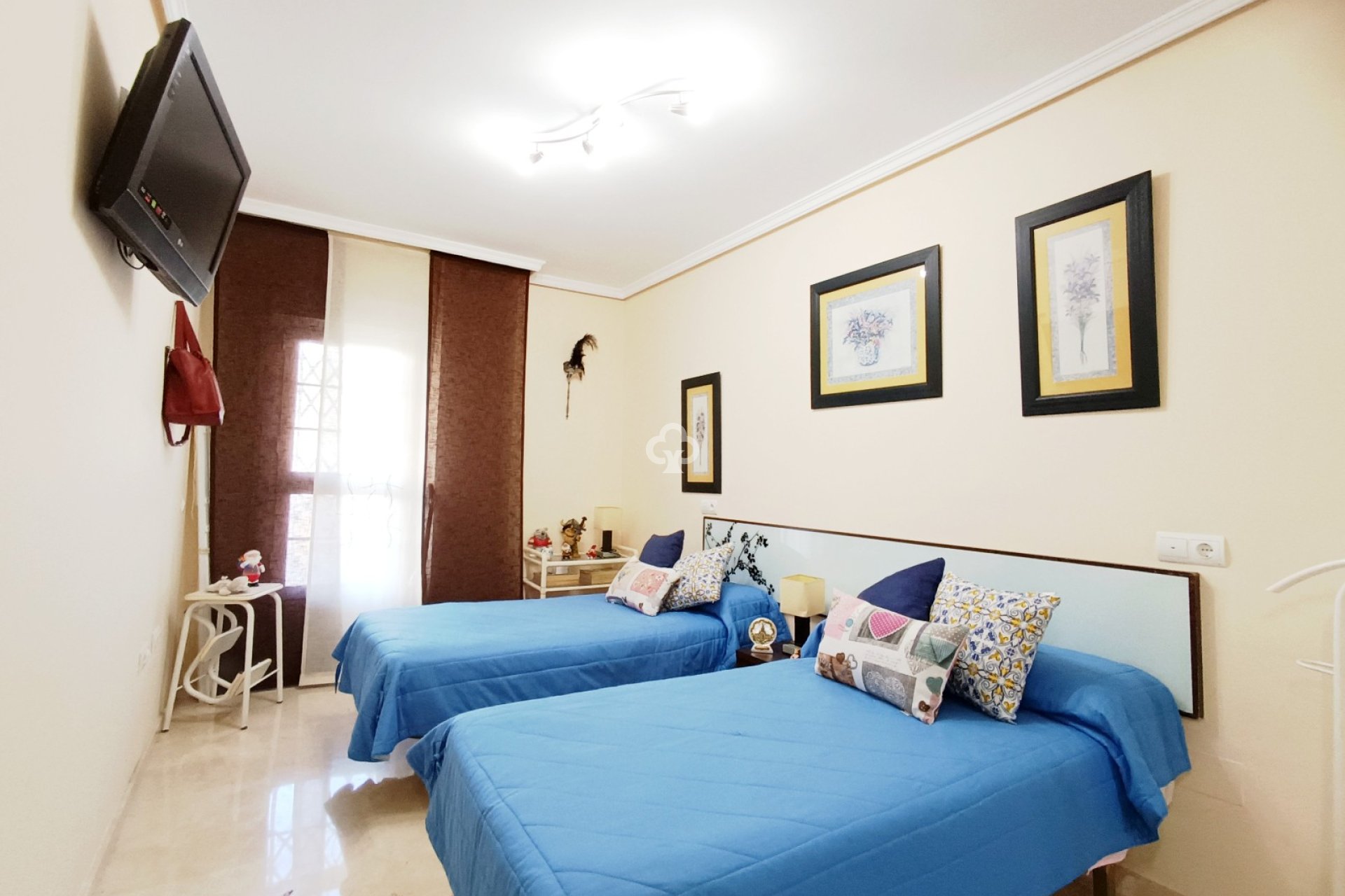 Wiederverkauf - Apartamento -
Benalmádena - Nueva torrequebrada