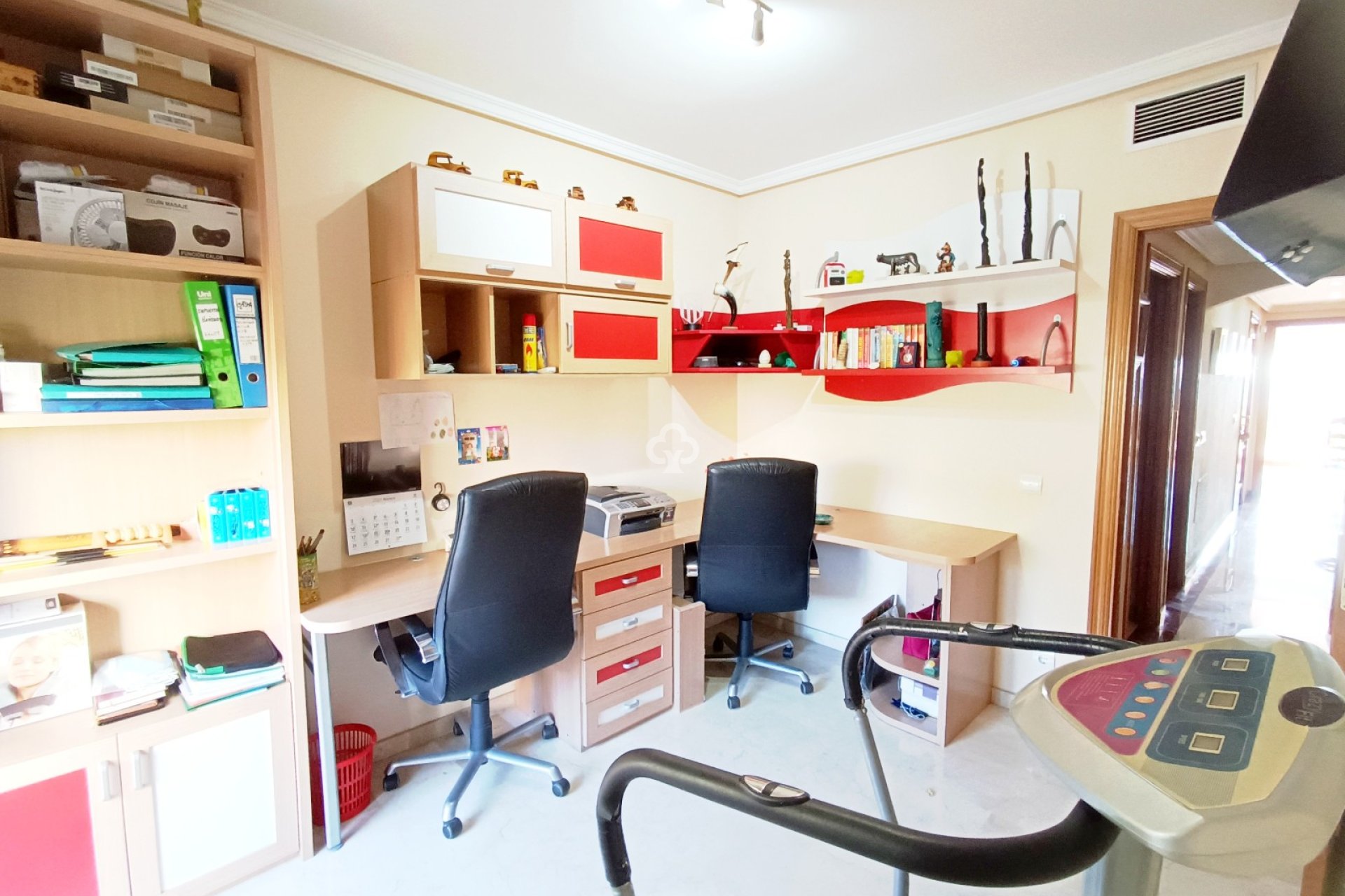 Wiederverkauf - Apartamento -
Benalmádena - Nueva torrequebrada