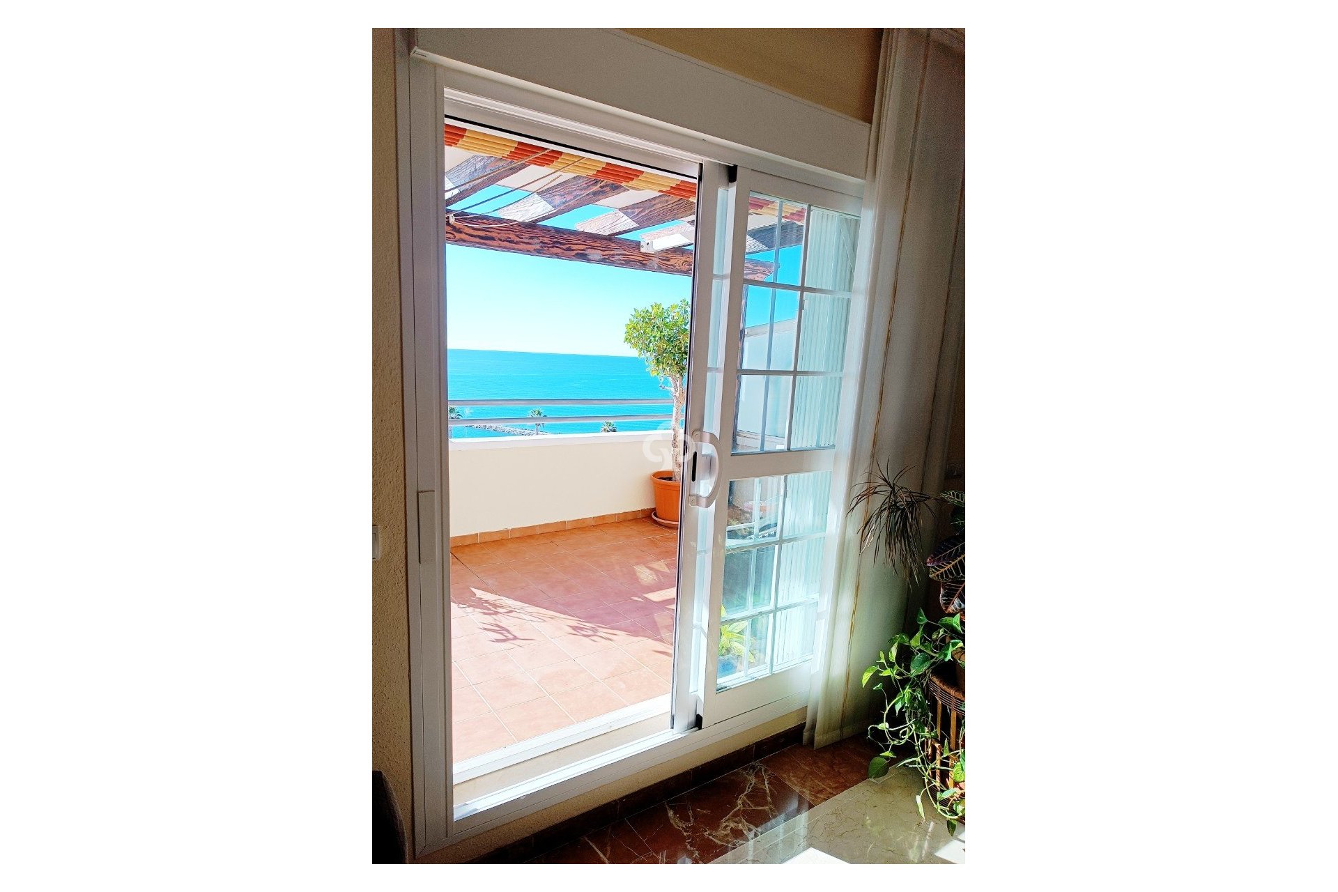Wiederverkauf - Apartamento -
Benalmádena - Nueva torrequebrada